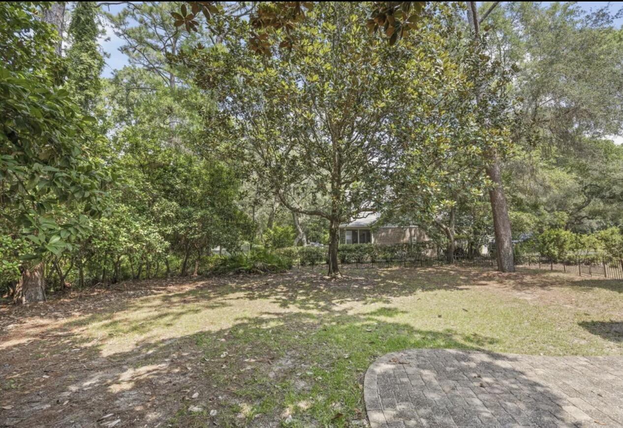 301 W Windward Cove Niceville FL 32578