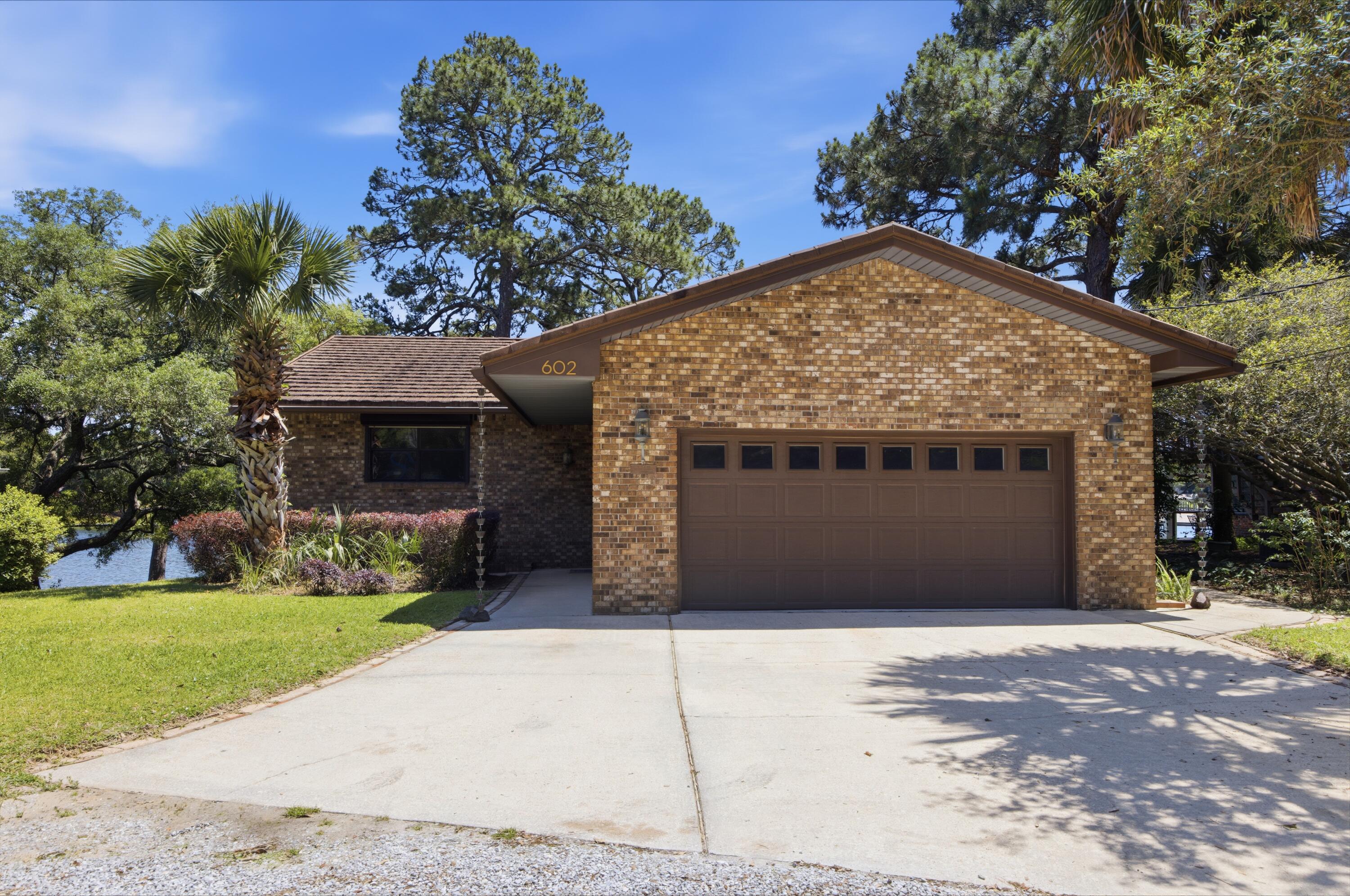 602 Cinco Terrace Lane Fort Walton Beach FL 32547
