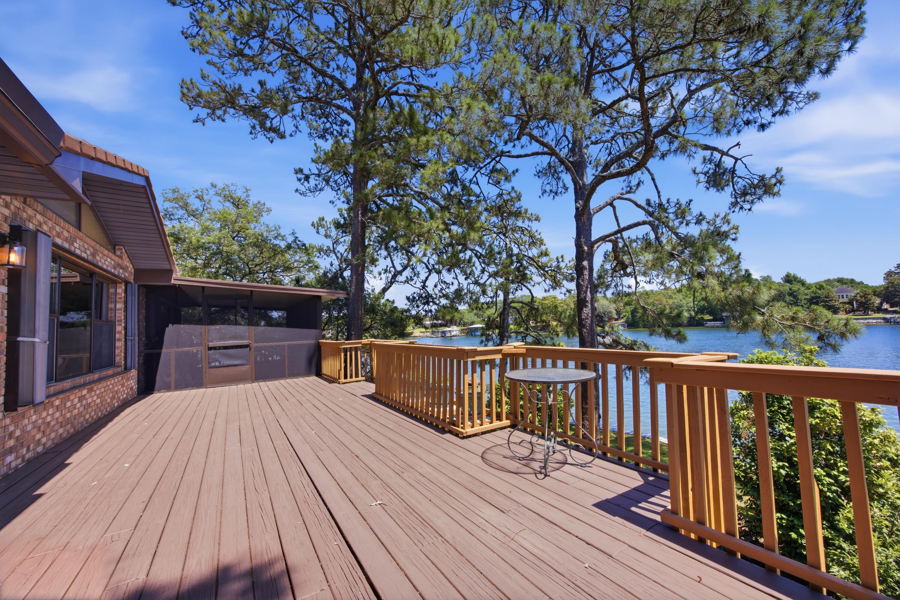 602 Cinco Terrace Lane Fort Walton Beach FL 32547