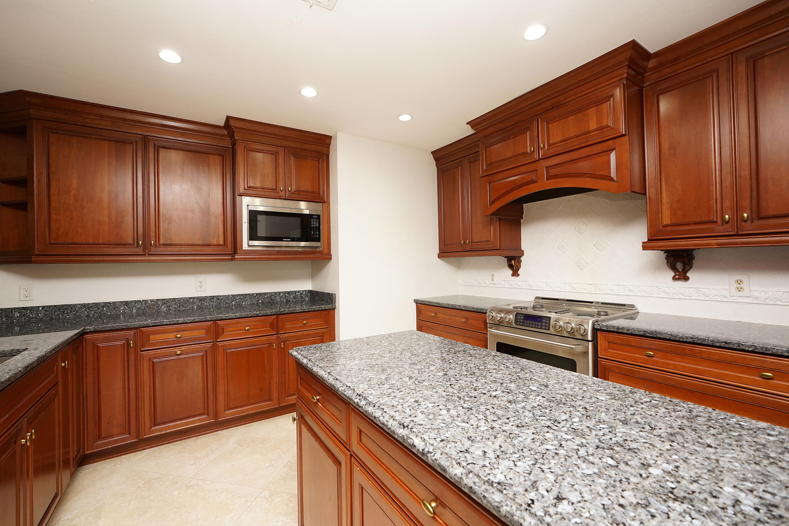 1695 Parkside Circle Niceville FL 32578