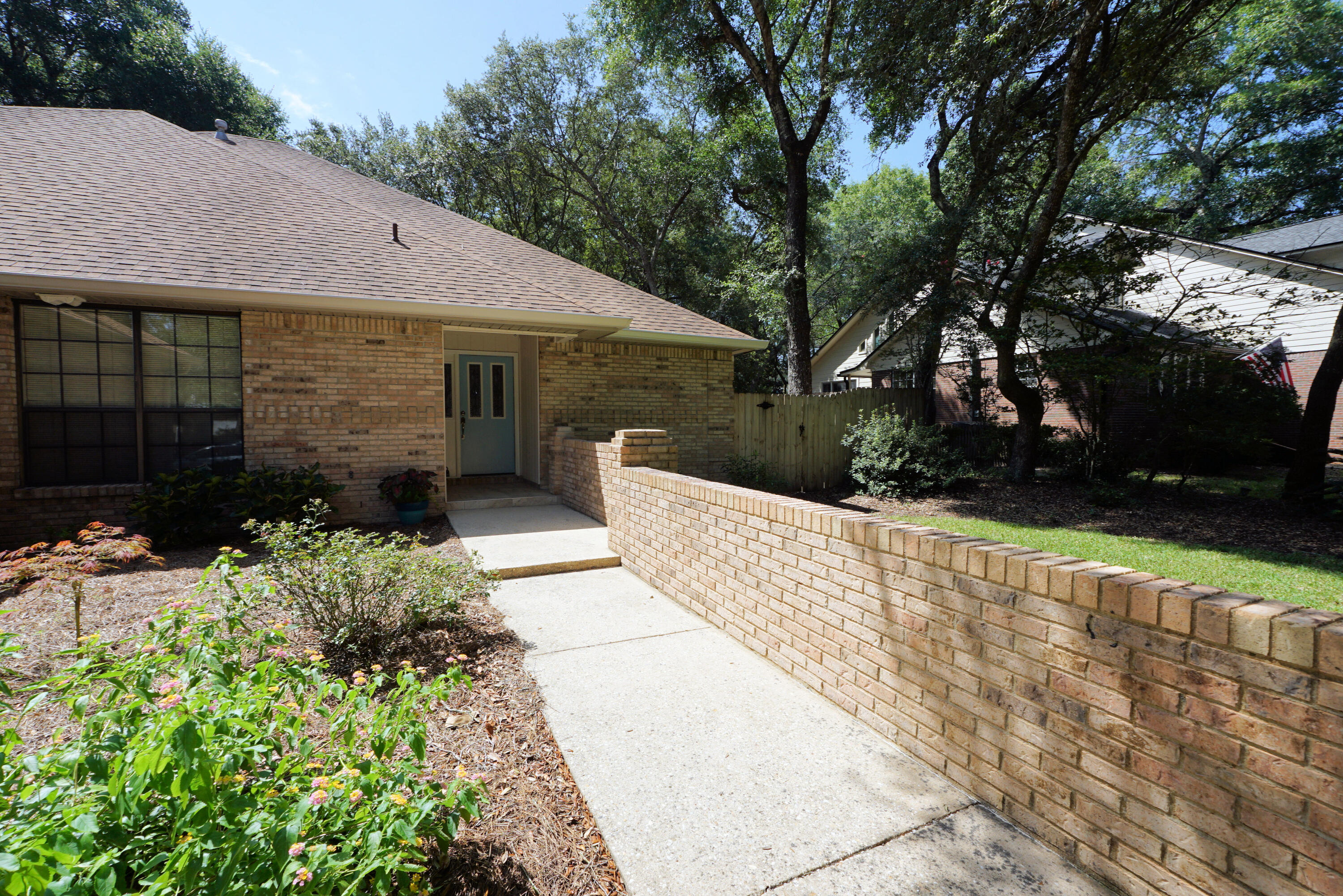 1695 Parkside Circle Niceville FL 32578