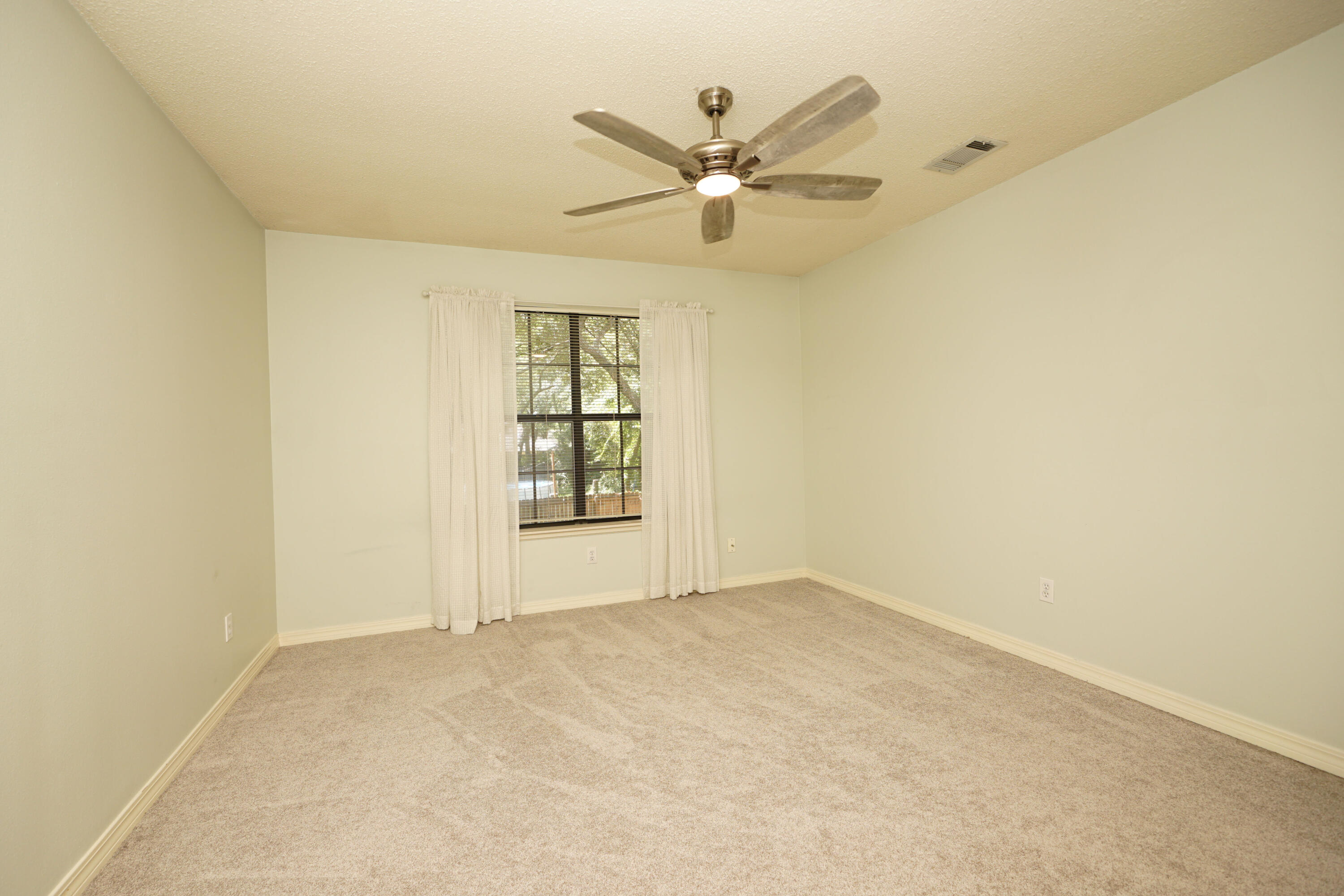 1695 Parkside Circle Niceville FL 32578