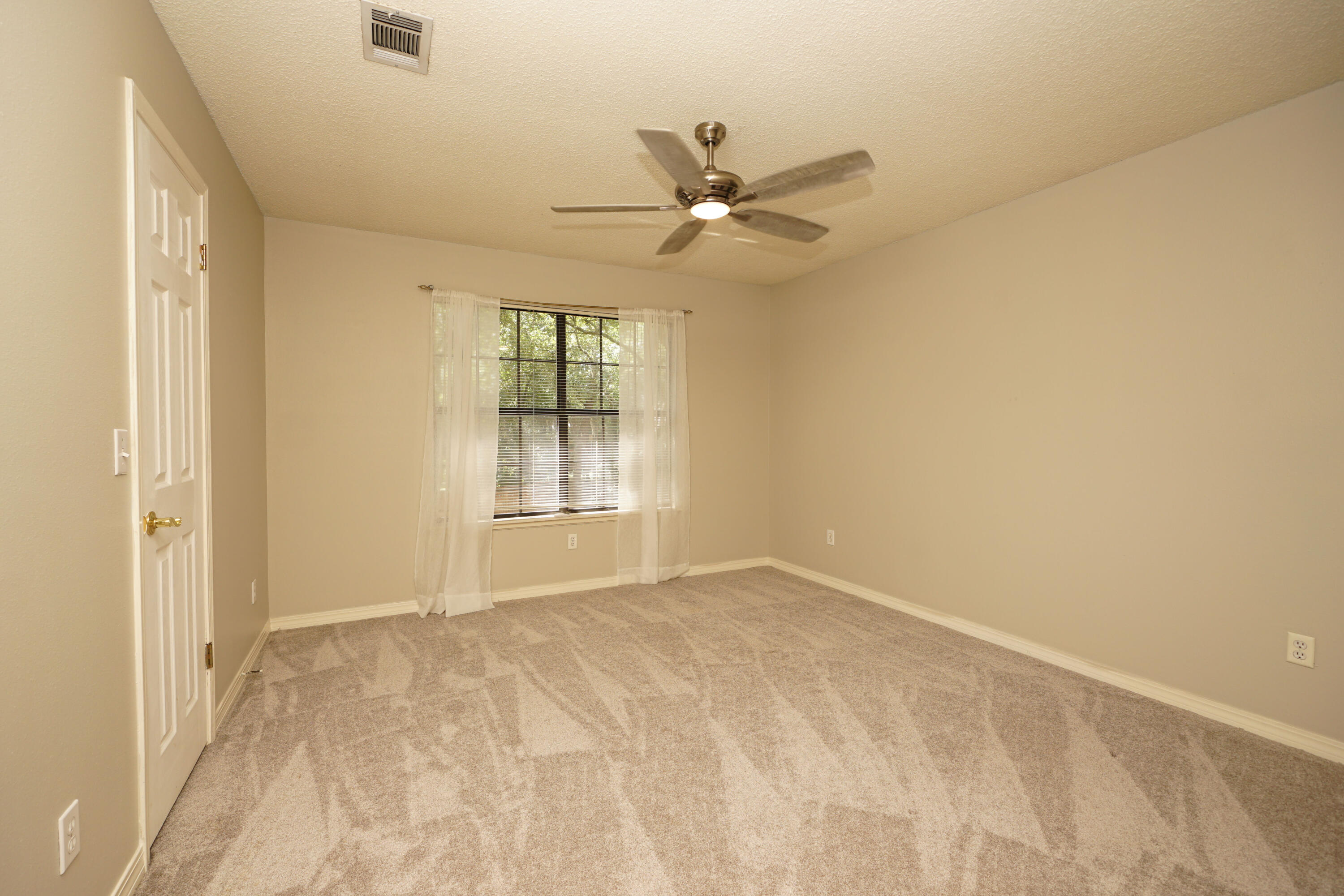 1695 Parkside Circle Niceville FL 32578