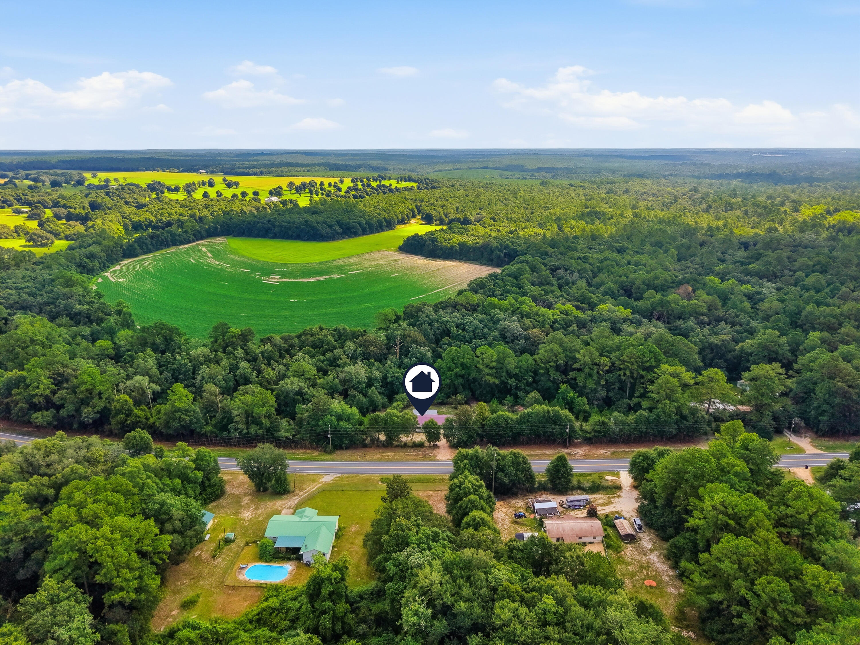 4104 County Highway 1087 Defuniak Springs FL 32433