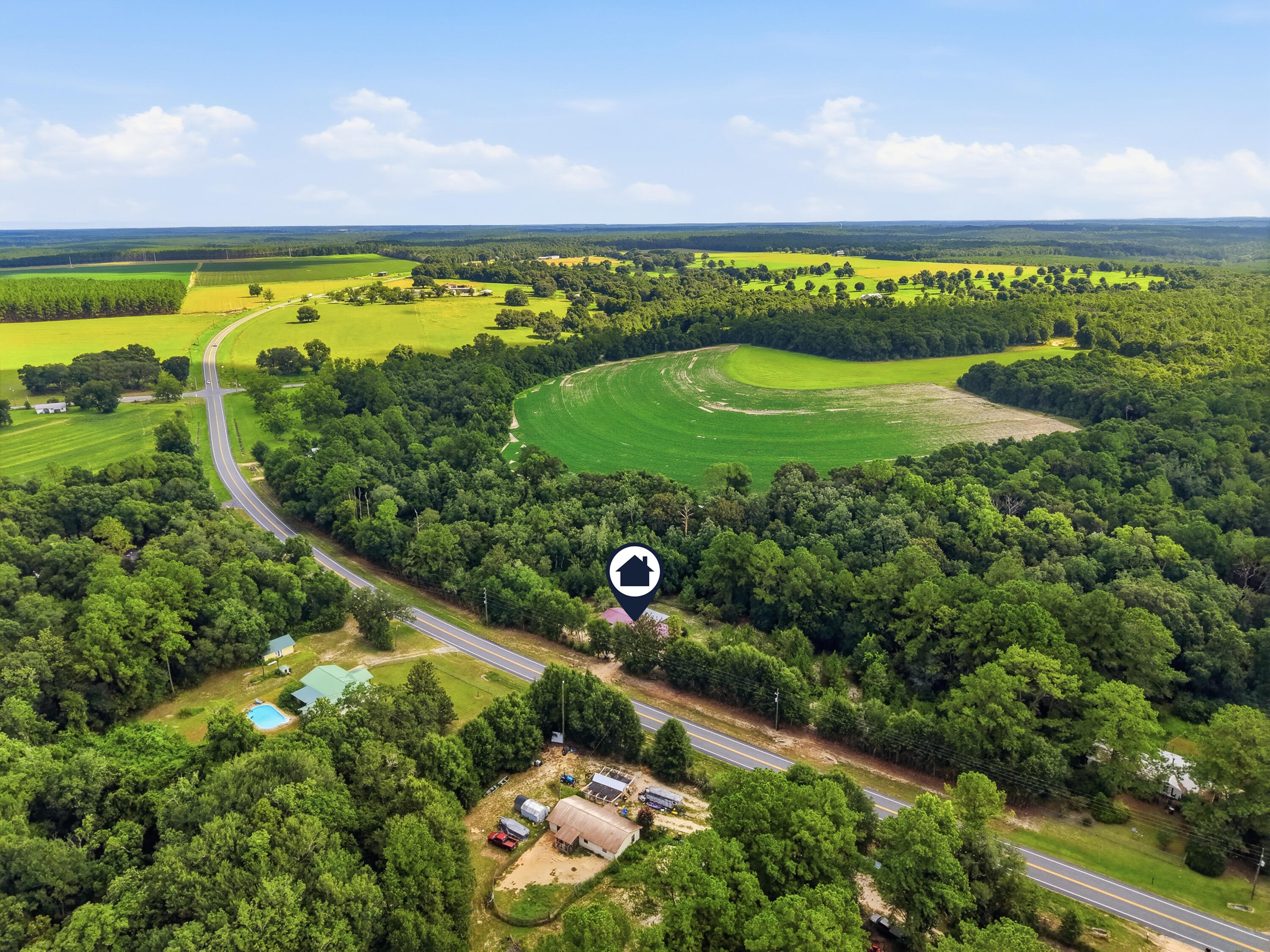 4104 County Highway 1087 Defuniak Springs FL 32433