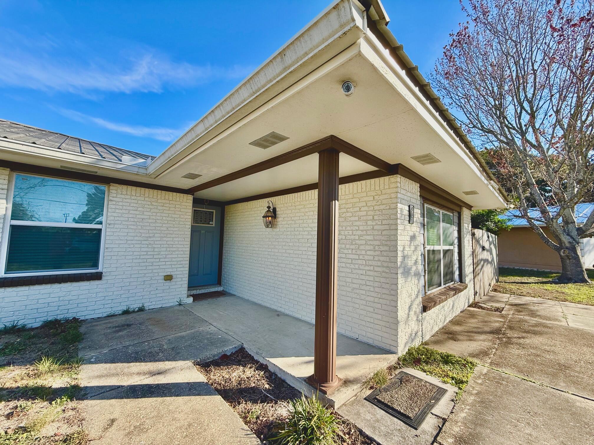 201 Armstrong Circle Panama City Beach FL 32413