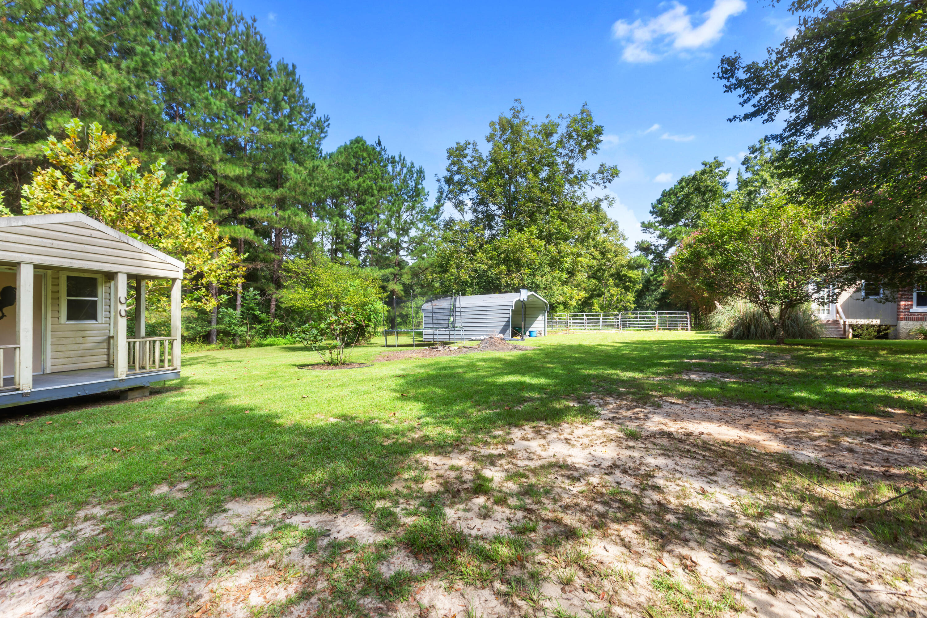 8168 N Highway 85 Laurel Hill FL 32567