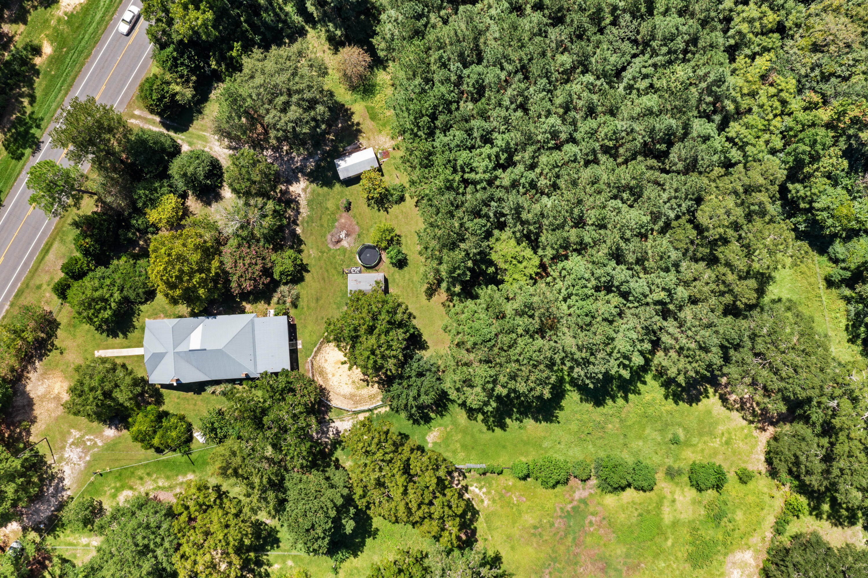 8168 N Highway 85 Laurel Hill FL 32567