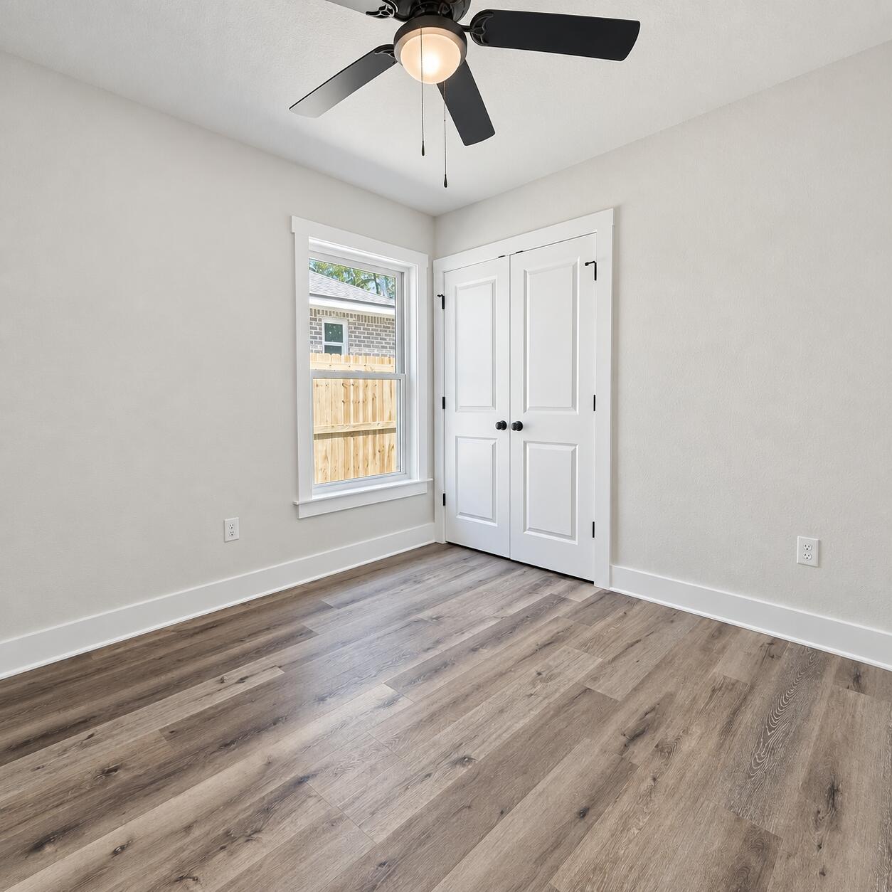 880 E Walnut Avenue Crestview FL 32539