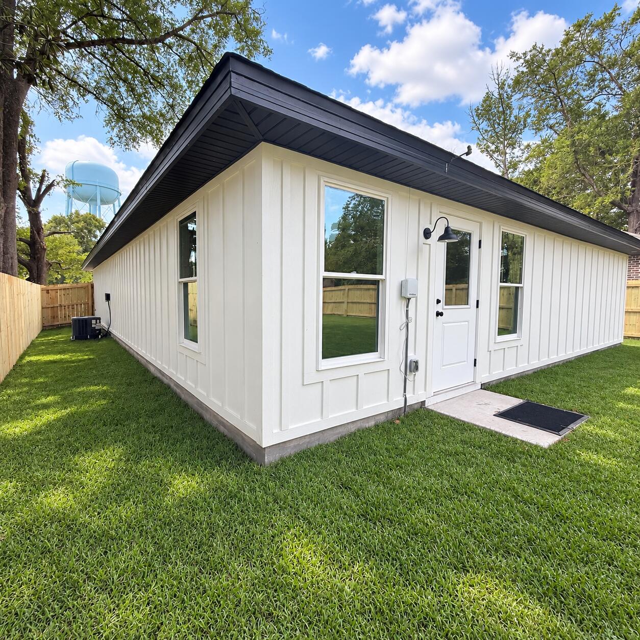 880 E Walnut Avenue Crestview FL 32539