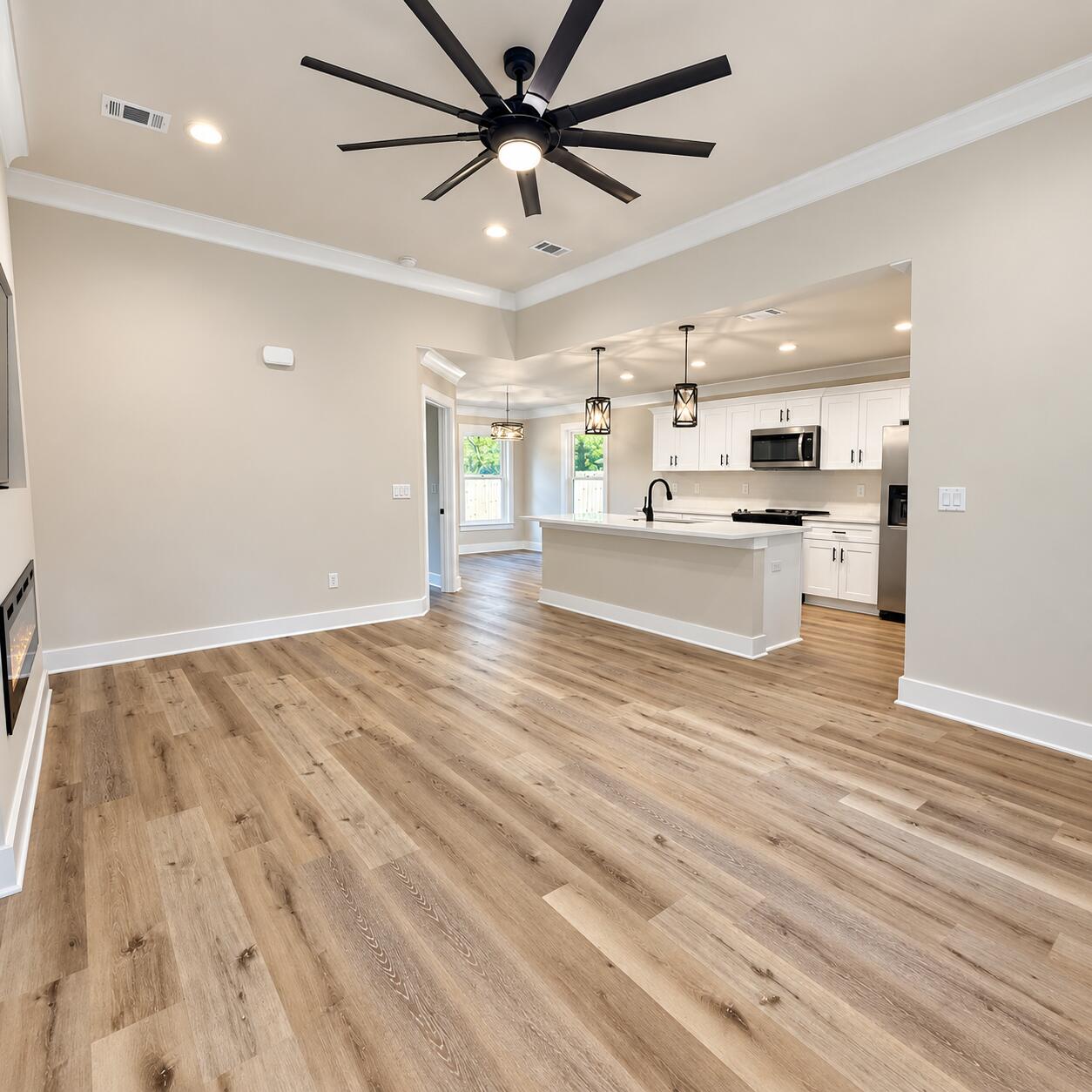 880 E Walnut Avenue Crestview FL 32539