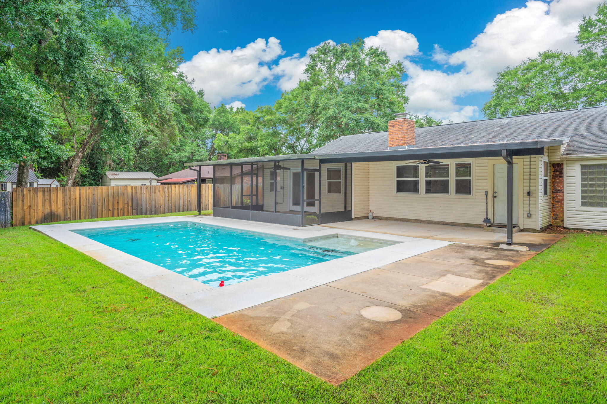 1732 Bayshore Drive Niceville FL 32578