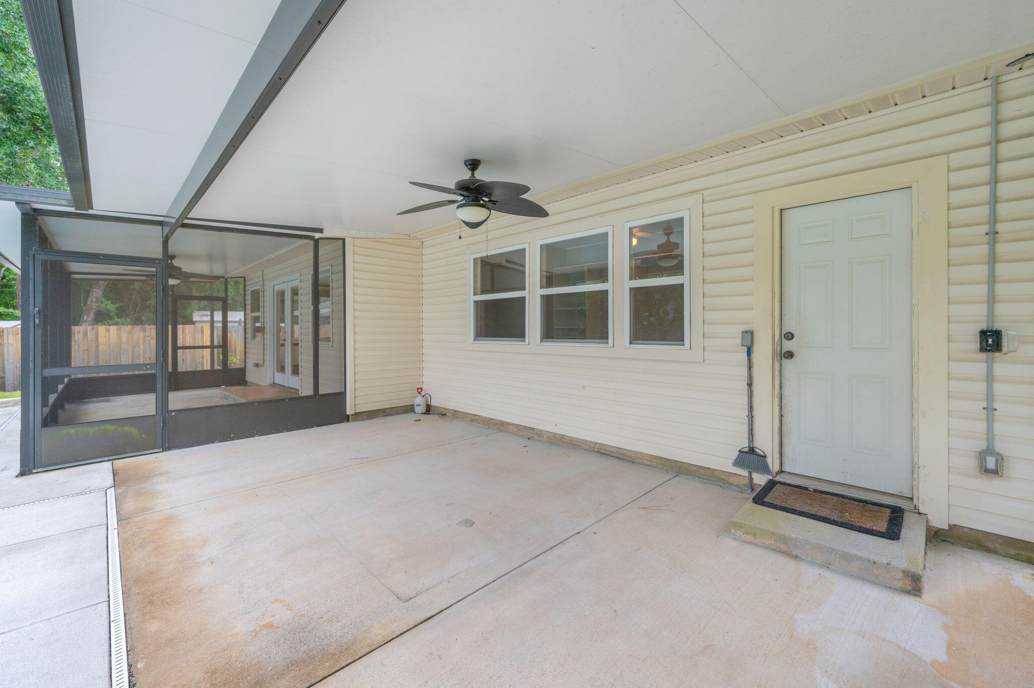 1732 Bayshore Drive Niceville FL 32578