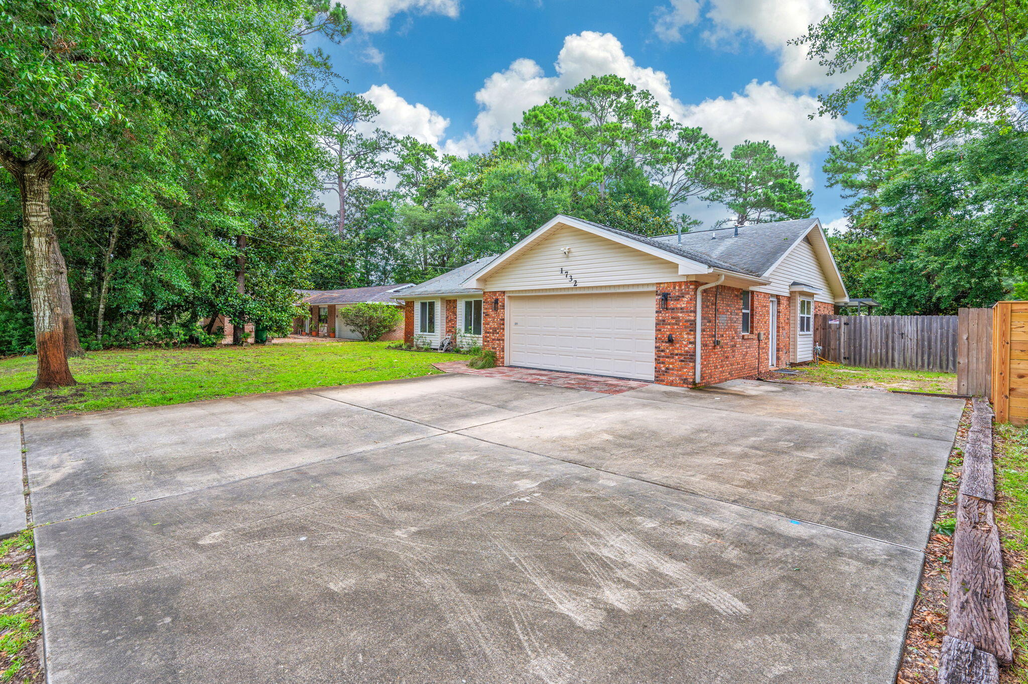 1732 Bayshore Drive Niceville FL 32578
