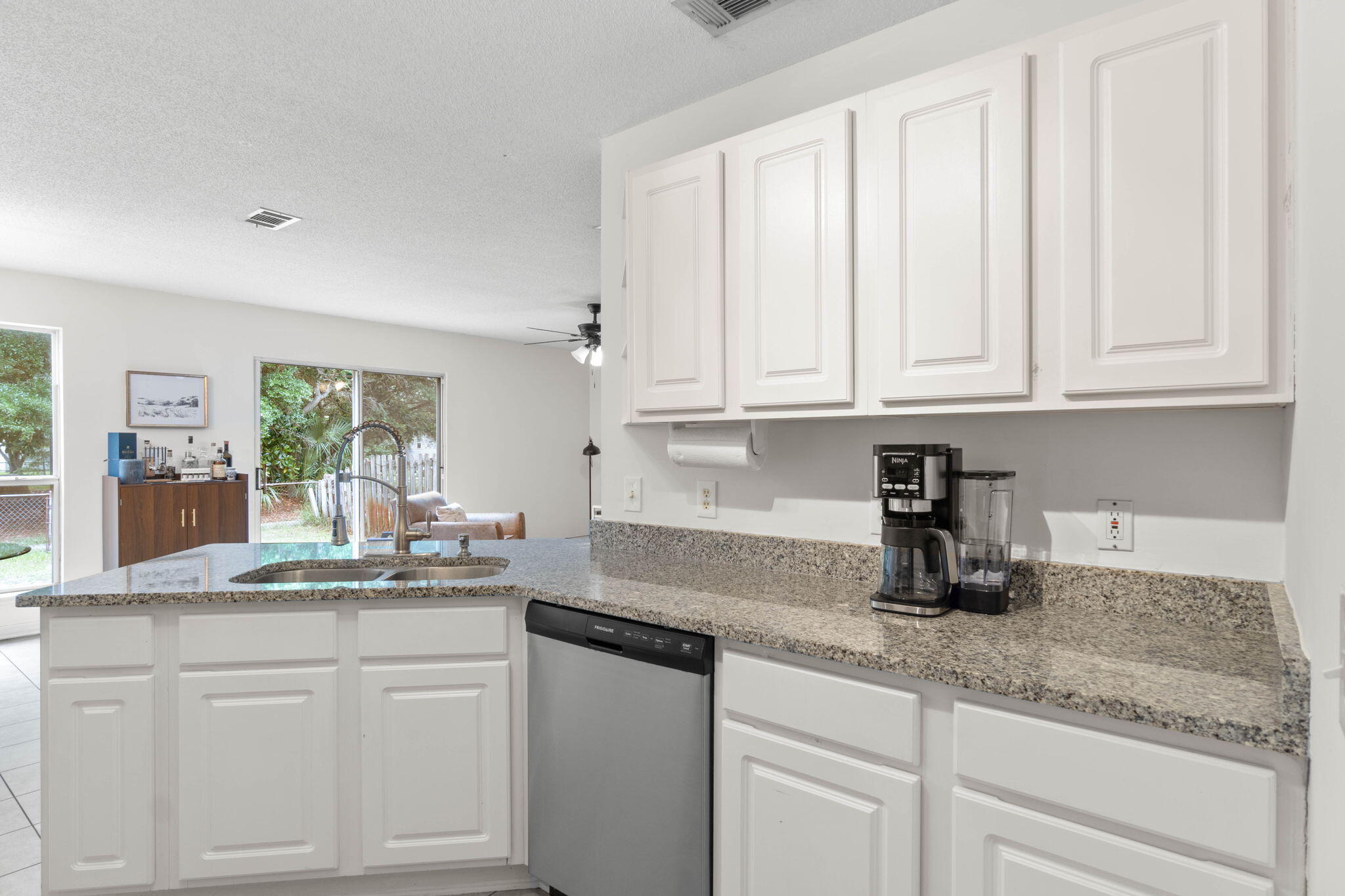 9 5th Avenue Shalimar FL 32579