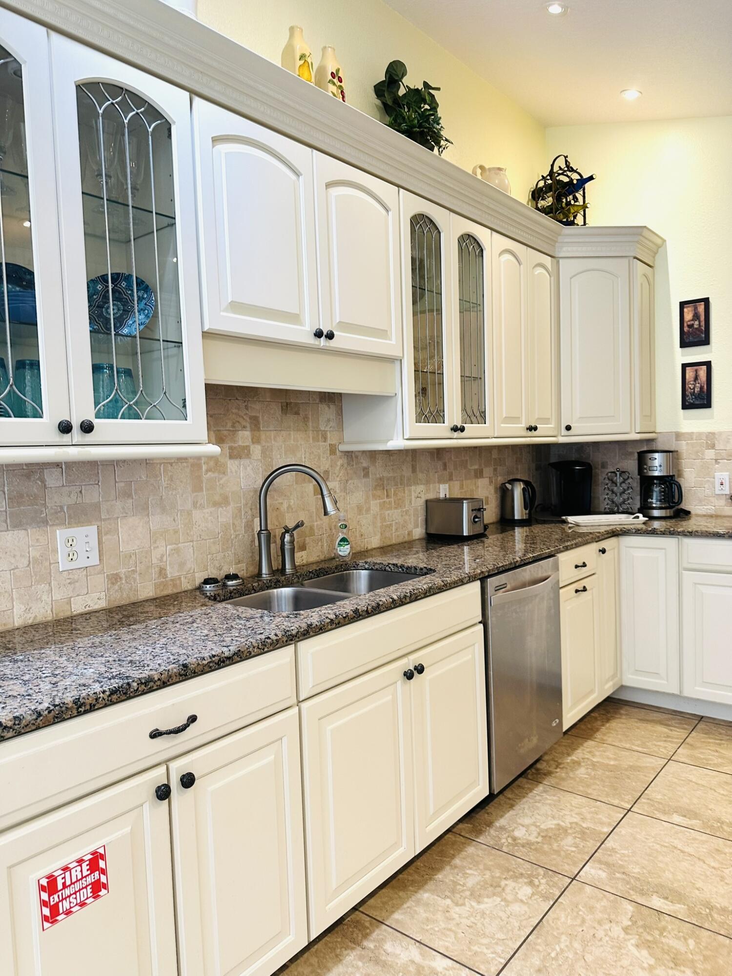 1049 Lake Berkley Drive Other FL N/A