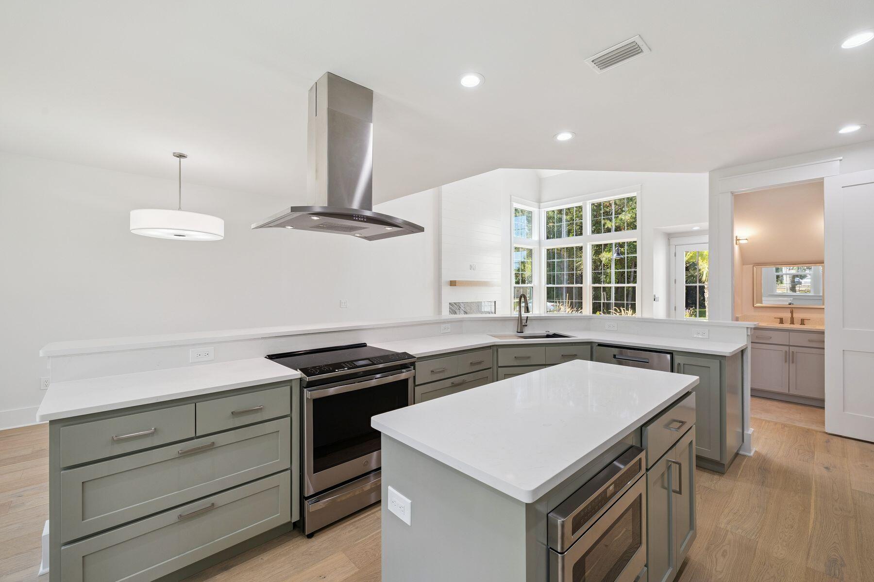 2025 W Hewett Road Santa Rosa Beach FL 32459