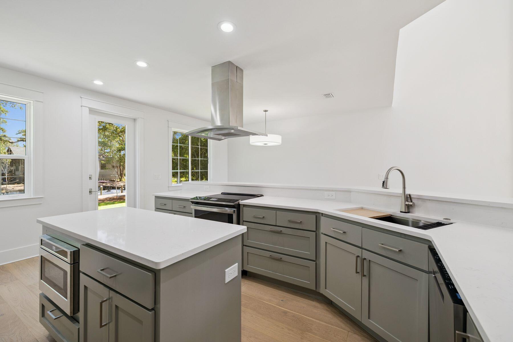 2025 W Hewett Road Santa Rosa Beach FL 32459