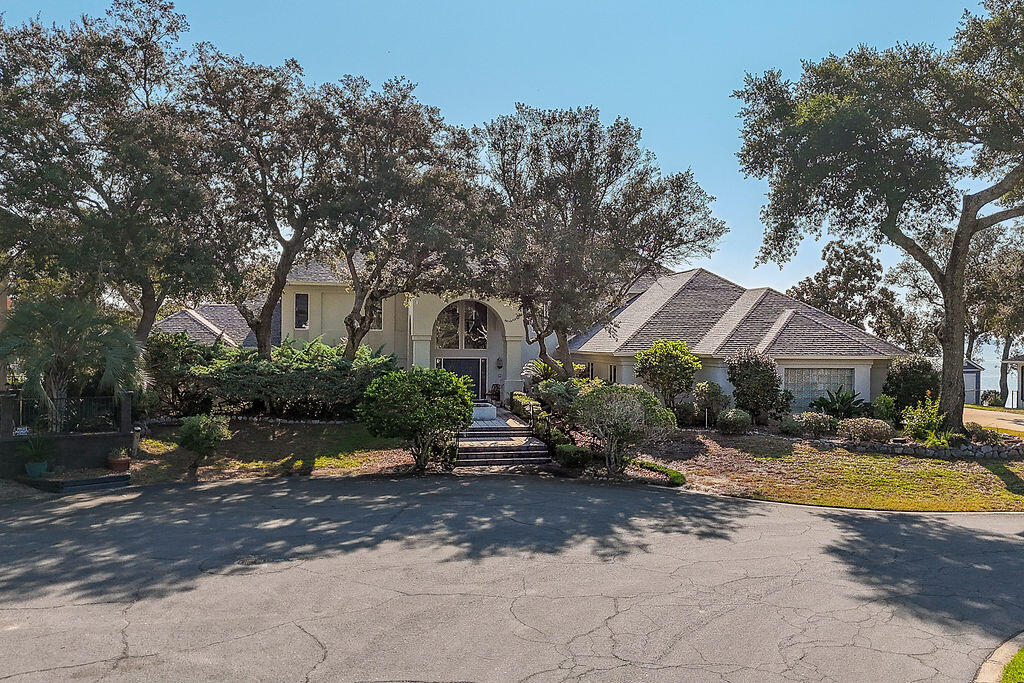 777 Boulevard Of The Champions Shalimar FL 32579