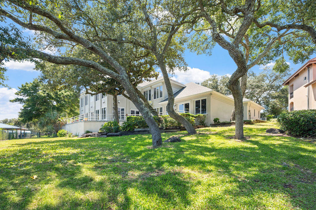 777 Boulevard Of The Champions Shalimar FL 32579