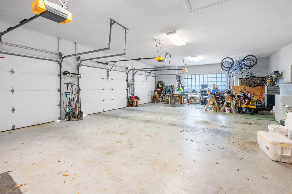 777 Boulevard Of The Champions Shalimar FL 32579