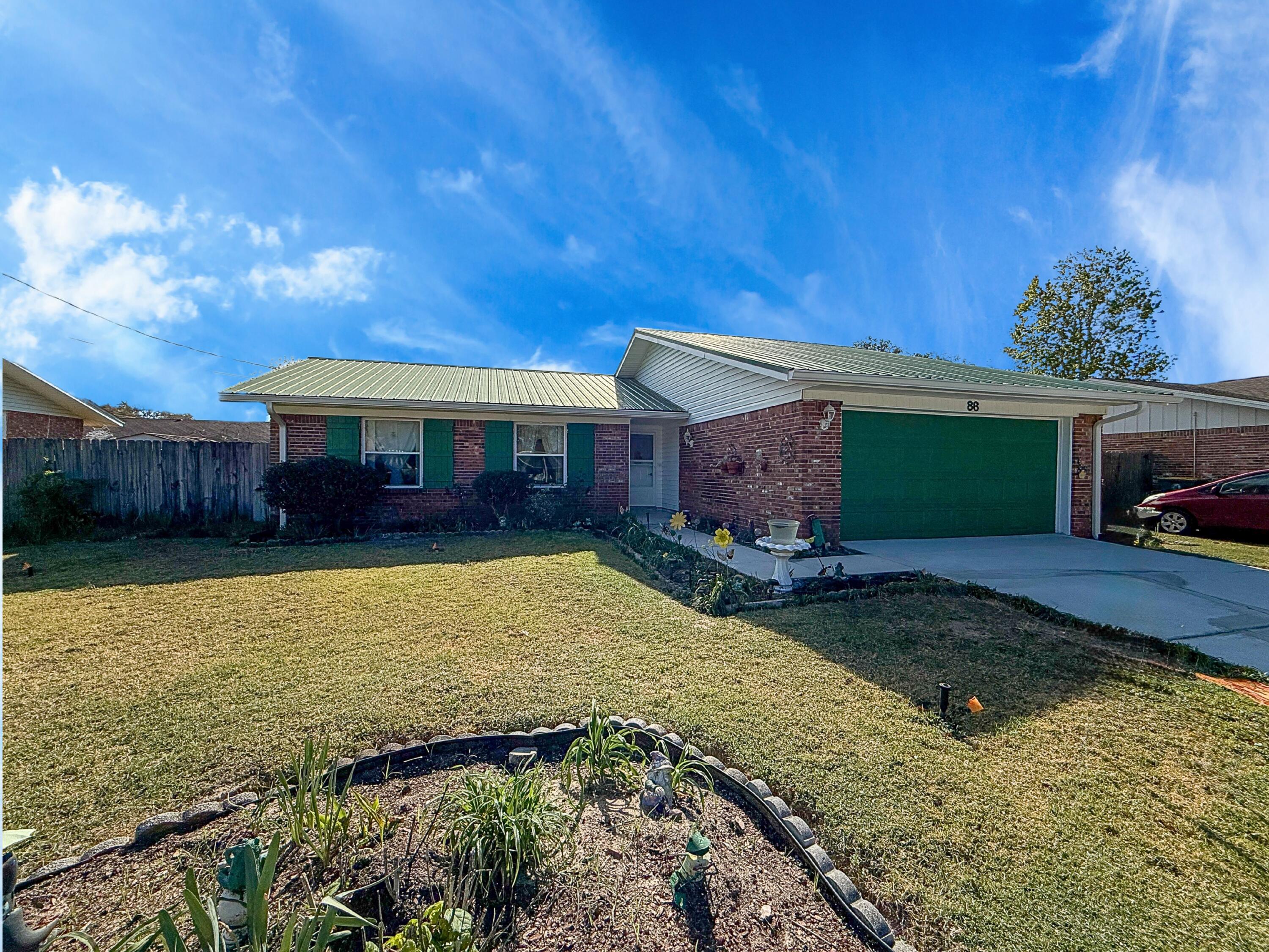 86 Mooring Lane Shalimar FL 32579