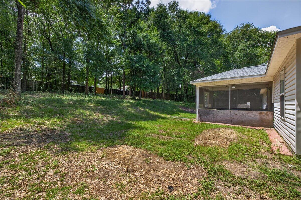 326 Lakeview Drive Crestview FL 32536