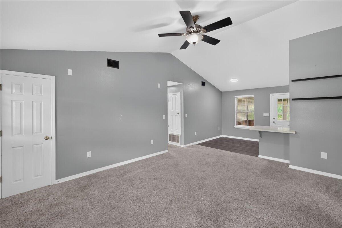 326 Lakeview Drive Crestview FL 32536