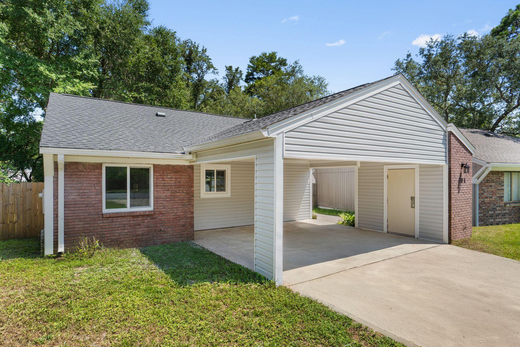 208 Cottonwood Court Niceville FL 32578