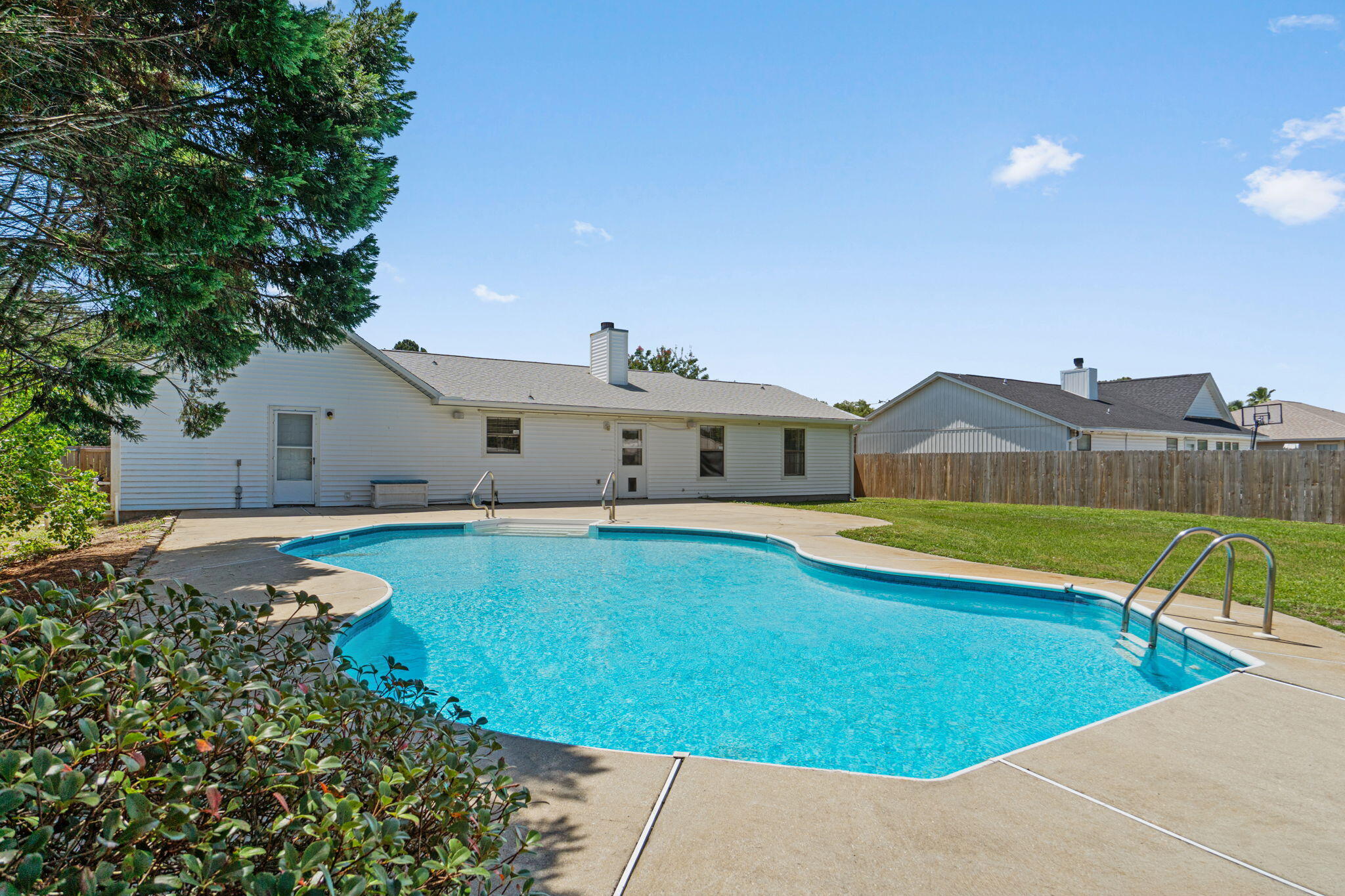 2206 Frontera Street Navarre FL 32566