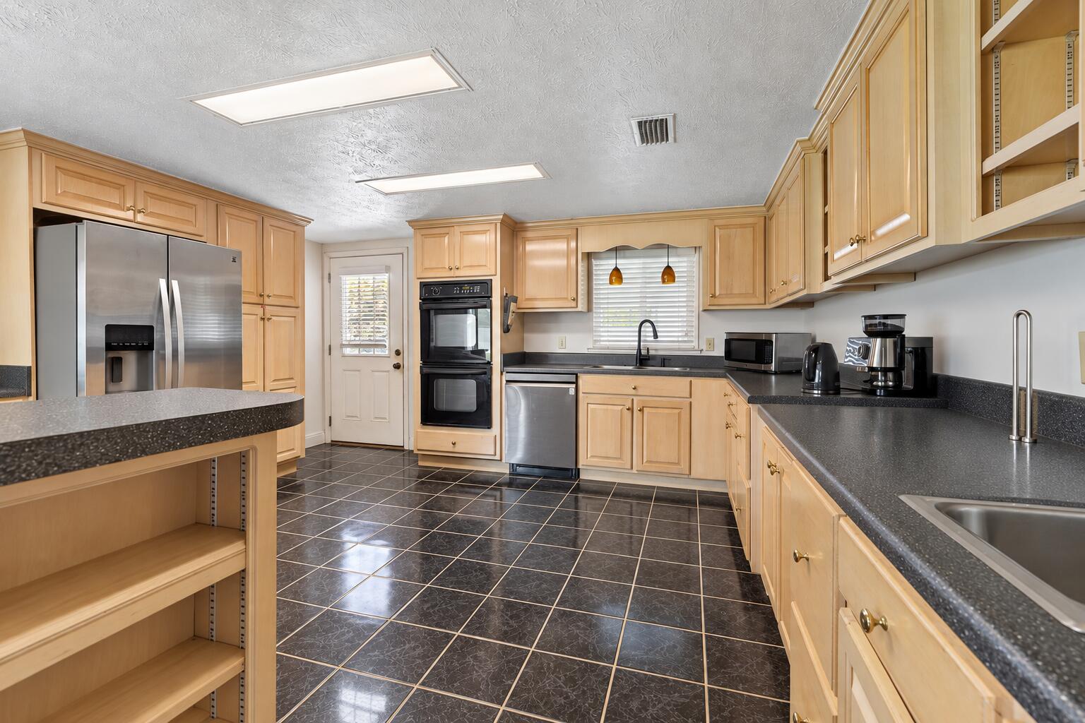 2742 E Highway 390 Panama City FL 32405