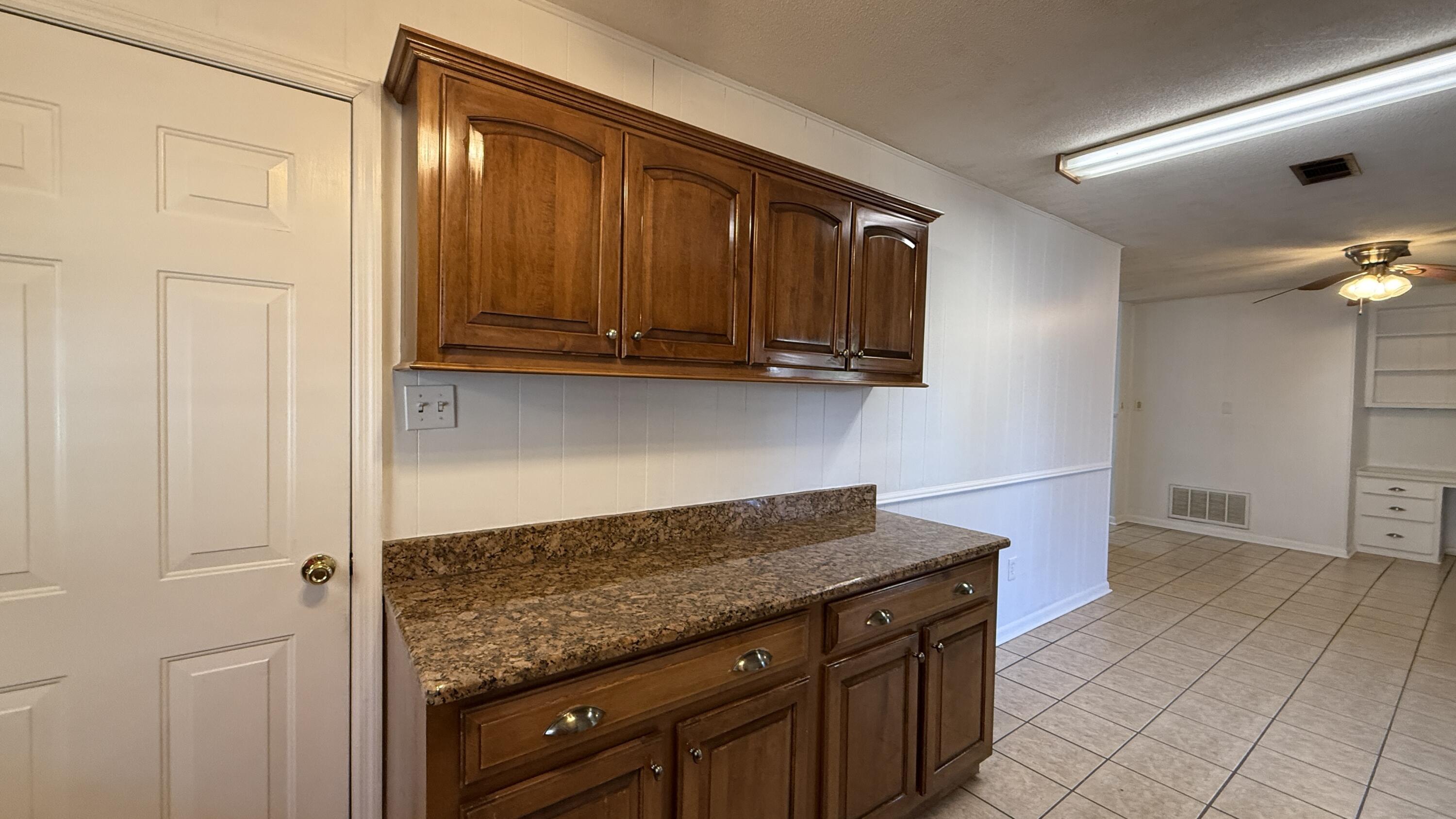 1008 S Palm Boulevard Niceville FL 32578
