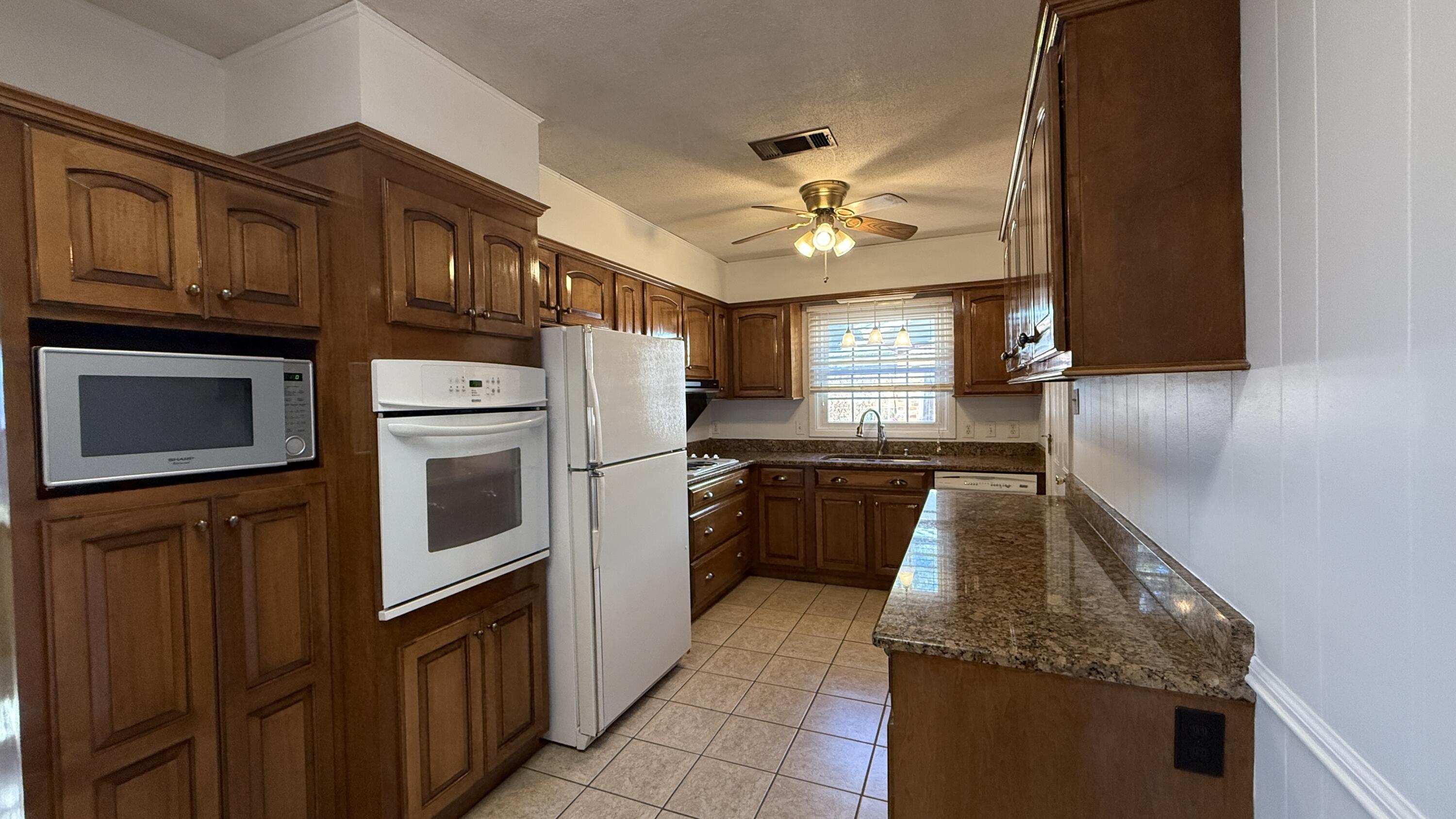 1008 S Palm Boulevard Niceville FL 32578