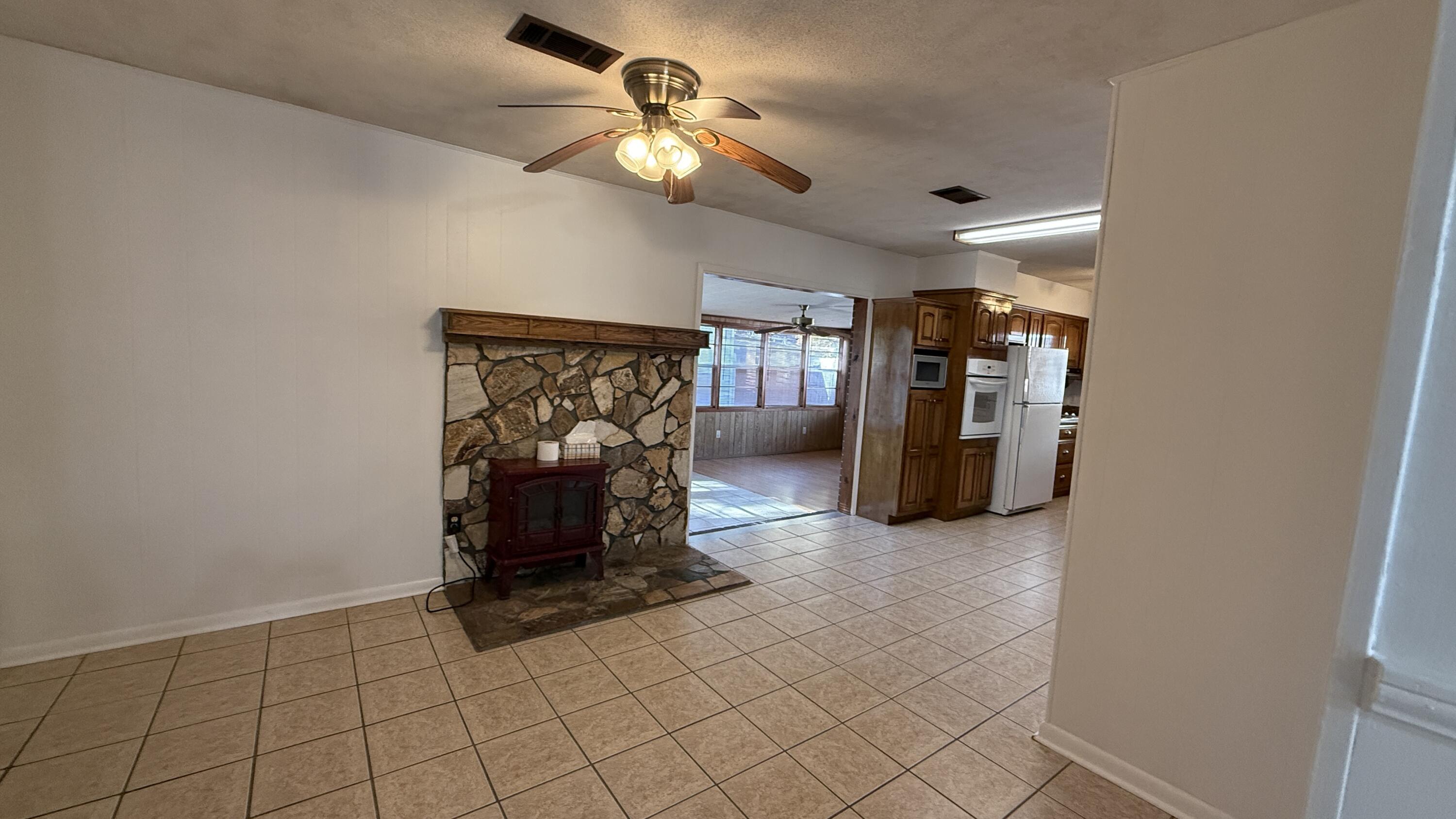 1008 S Palm Boulevard Niceville FL 32578