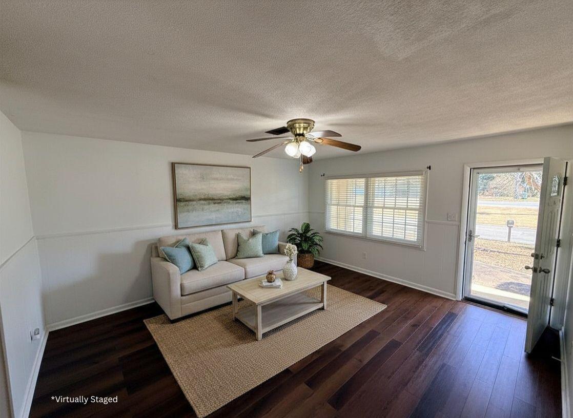 1008 S Palm Boulevard Niceville FL 32578