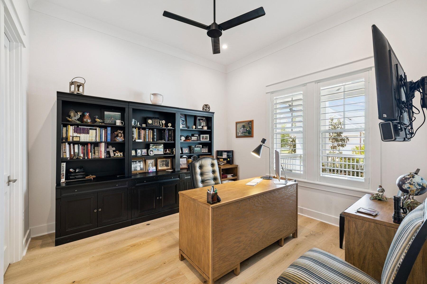 203 E Firethorn Circle Watersound FL 32461