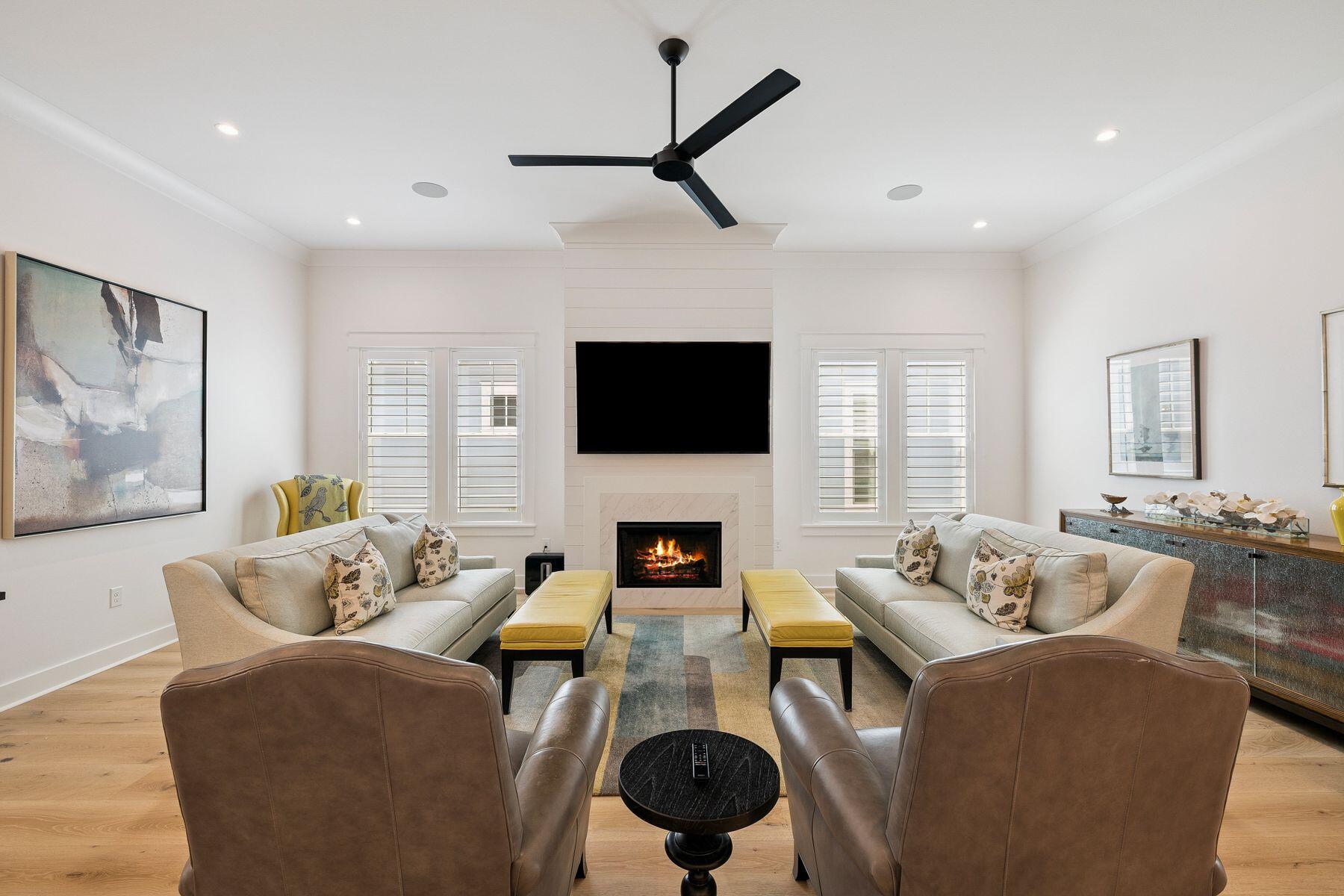 203 E Firethorn Circle Watersound FL 32461