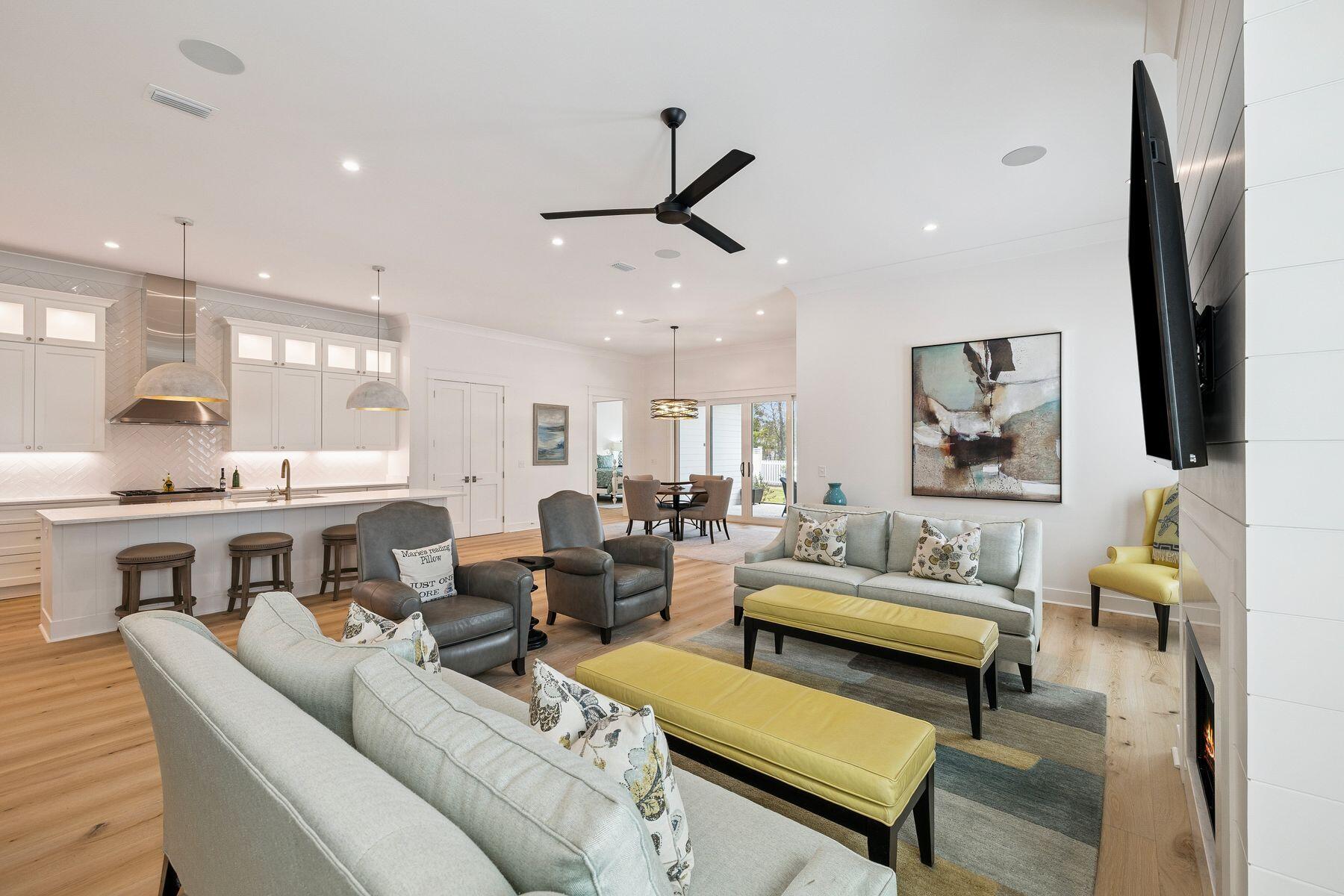 203 E Firethorn Circle Watersound FL 32461