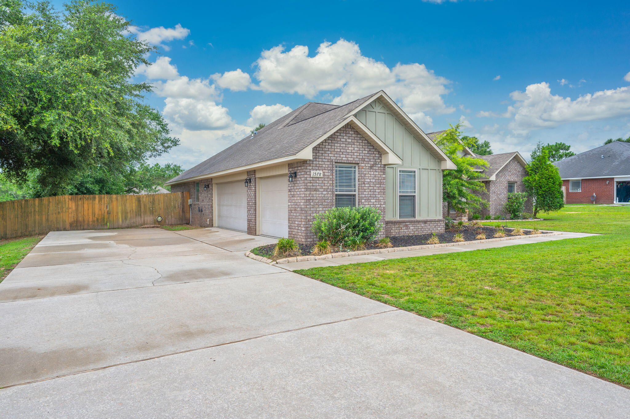 1578 Lena Street Baker FL 32531
