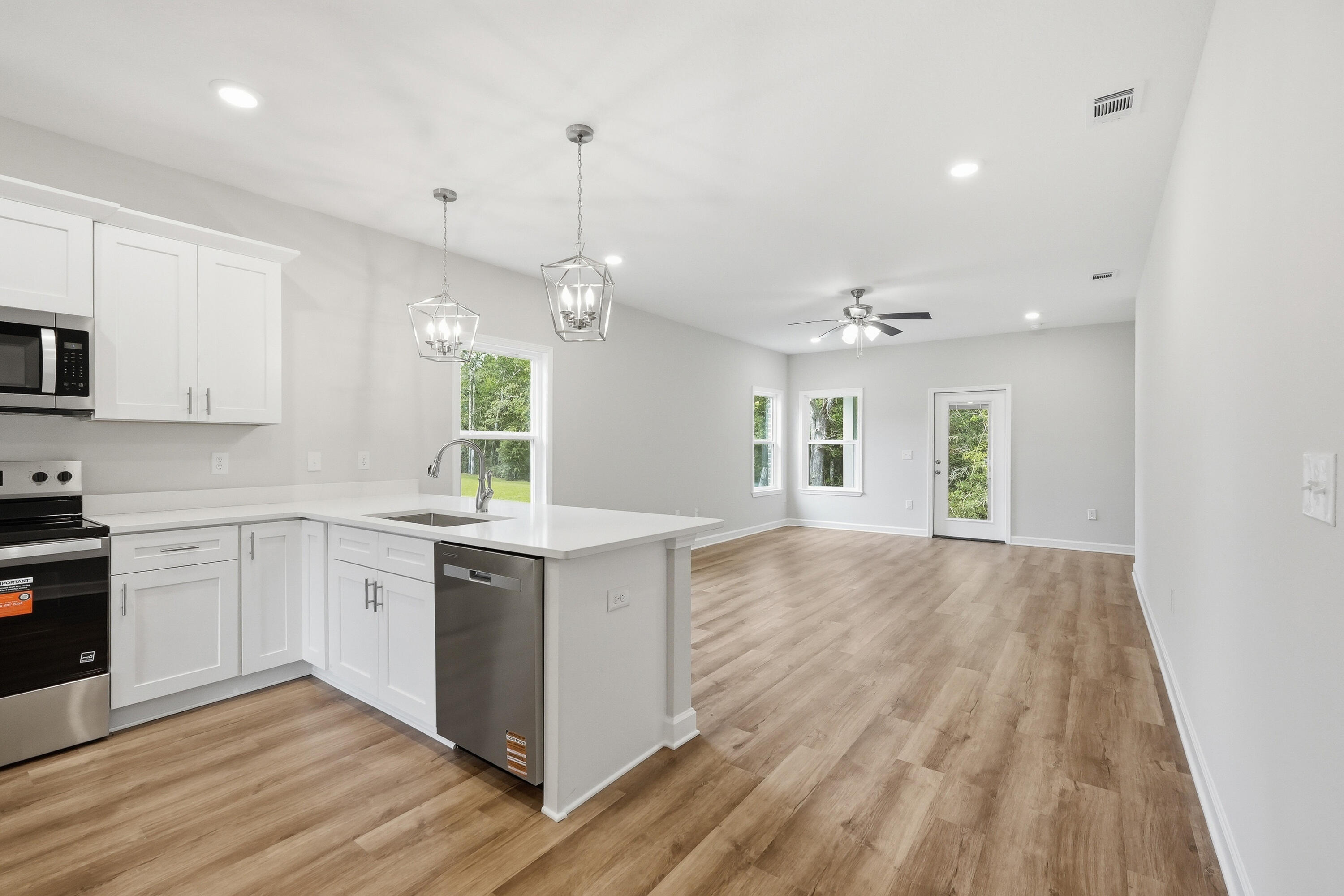 111 Spooner Street Defuniak Springs FL 32433