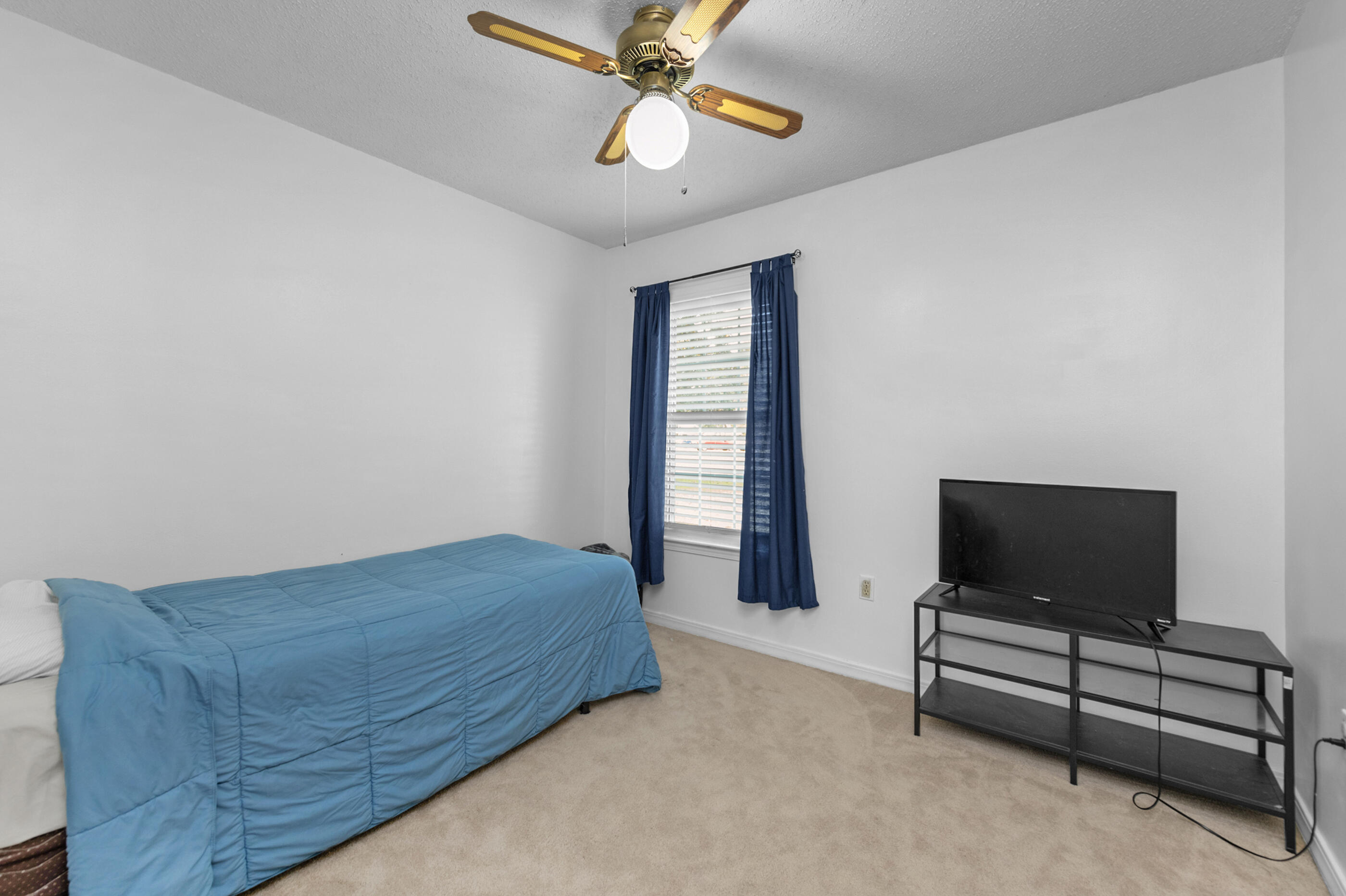 400 Brown Place Crestview FL 32539