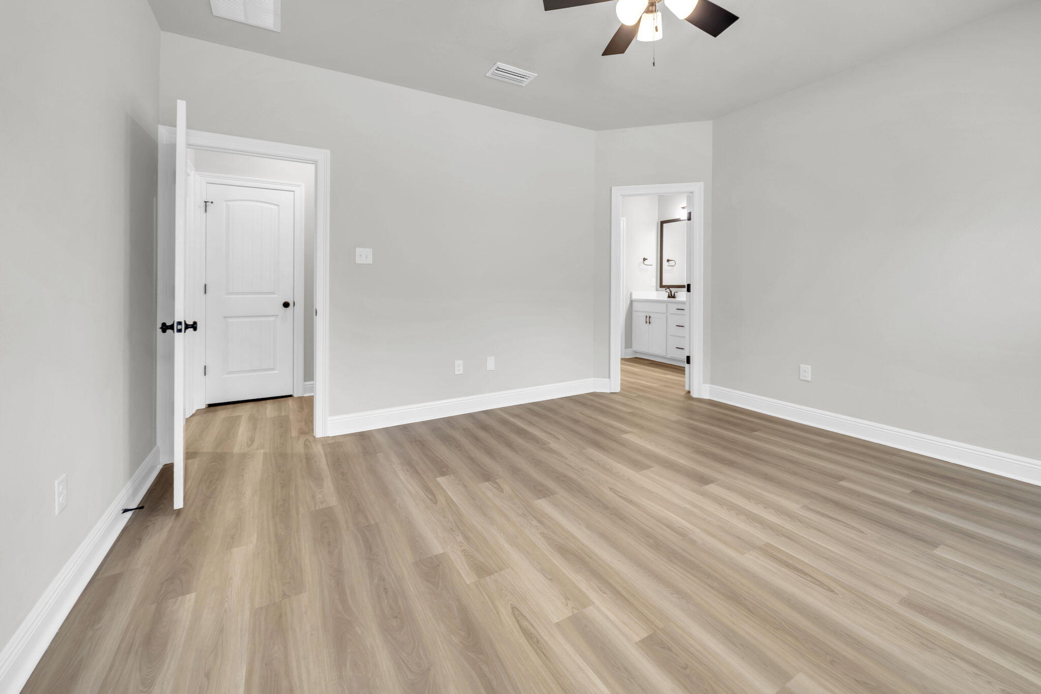 4603 Jayhawk Drive Crestview FL 32539