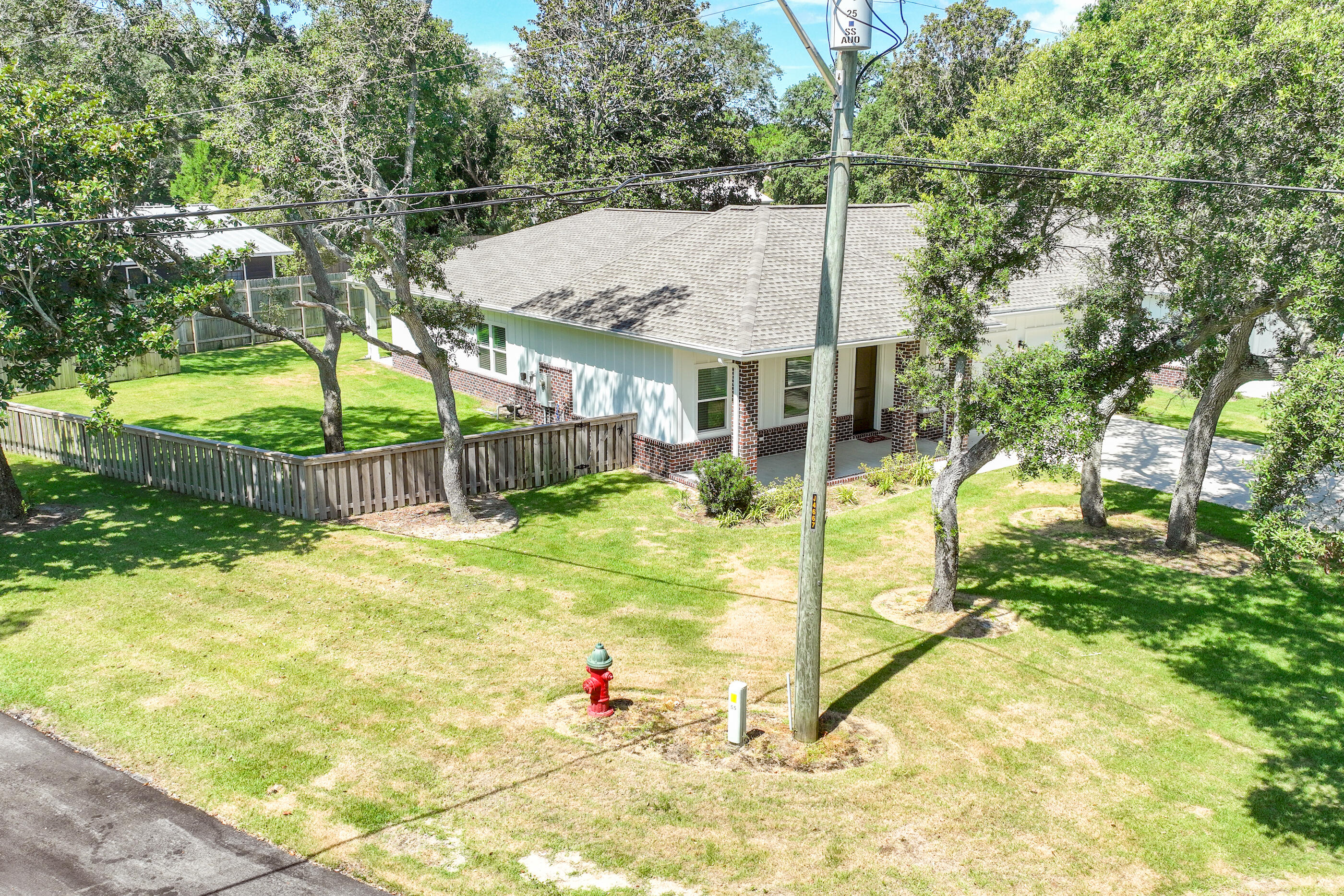 610 Fifth Street Destin FL 32541