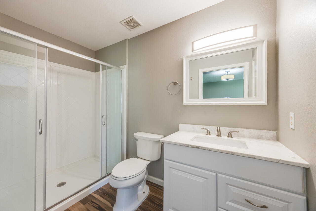 5811 Monroe Street Baker FL 32531