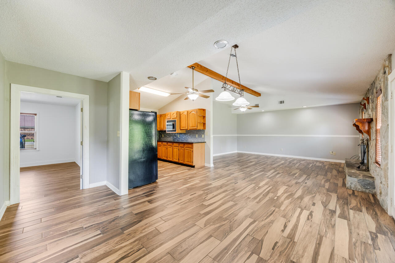 5811 Monroe Street Baker FL 32531