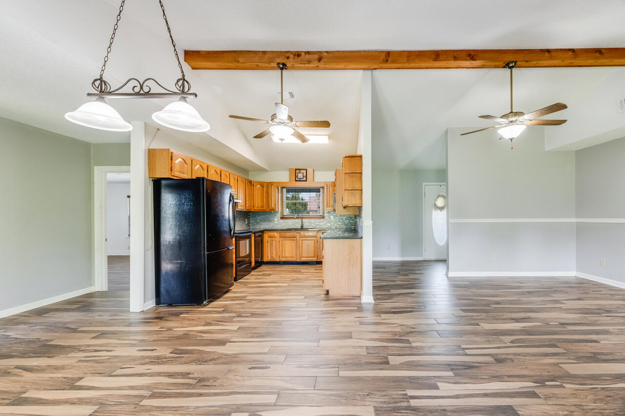 5811 Monroe Street Baker FL 32531