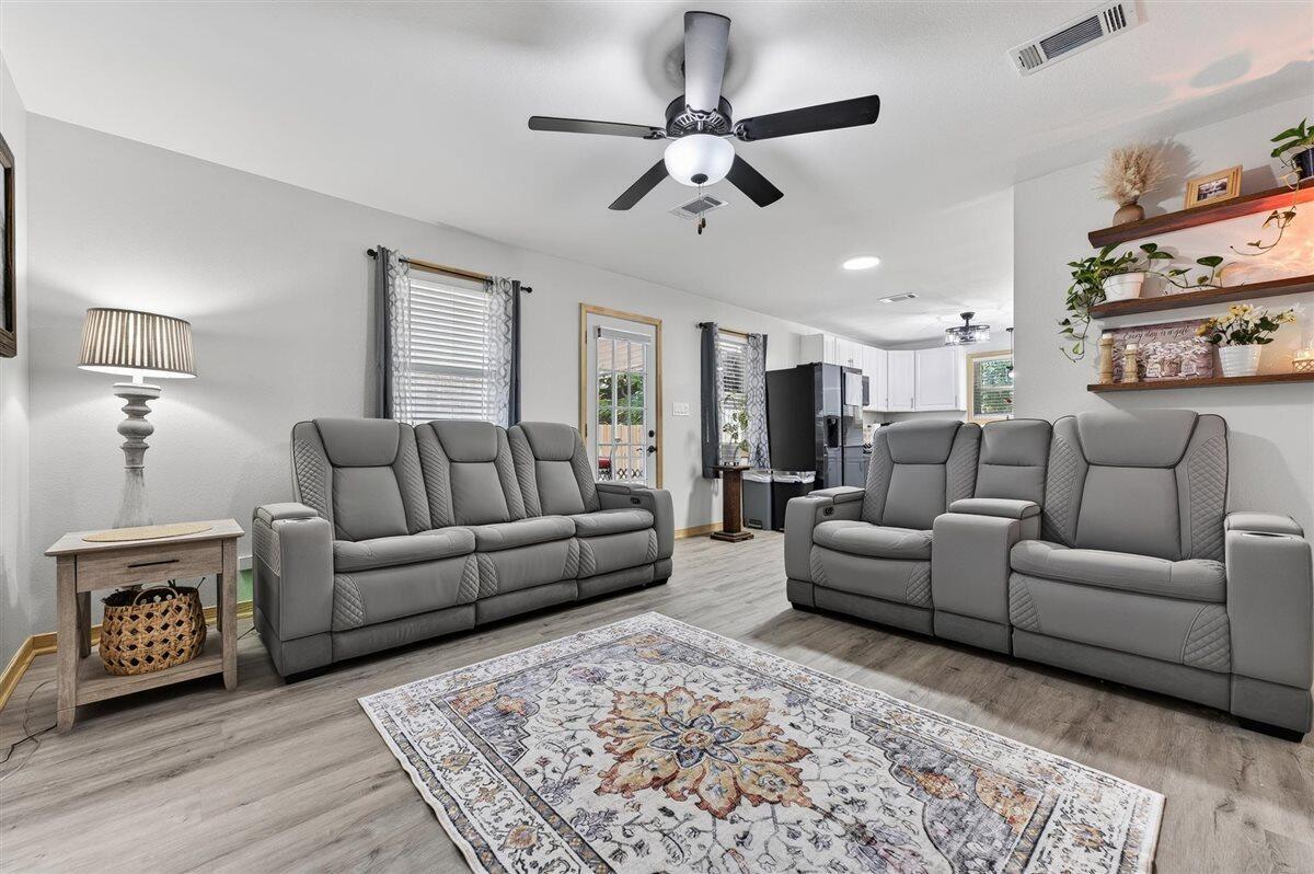 2907 Donley Street Pensacola FL 32526