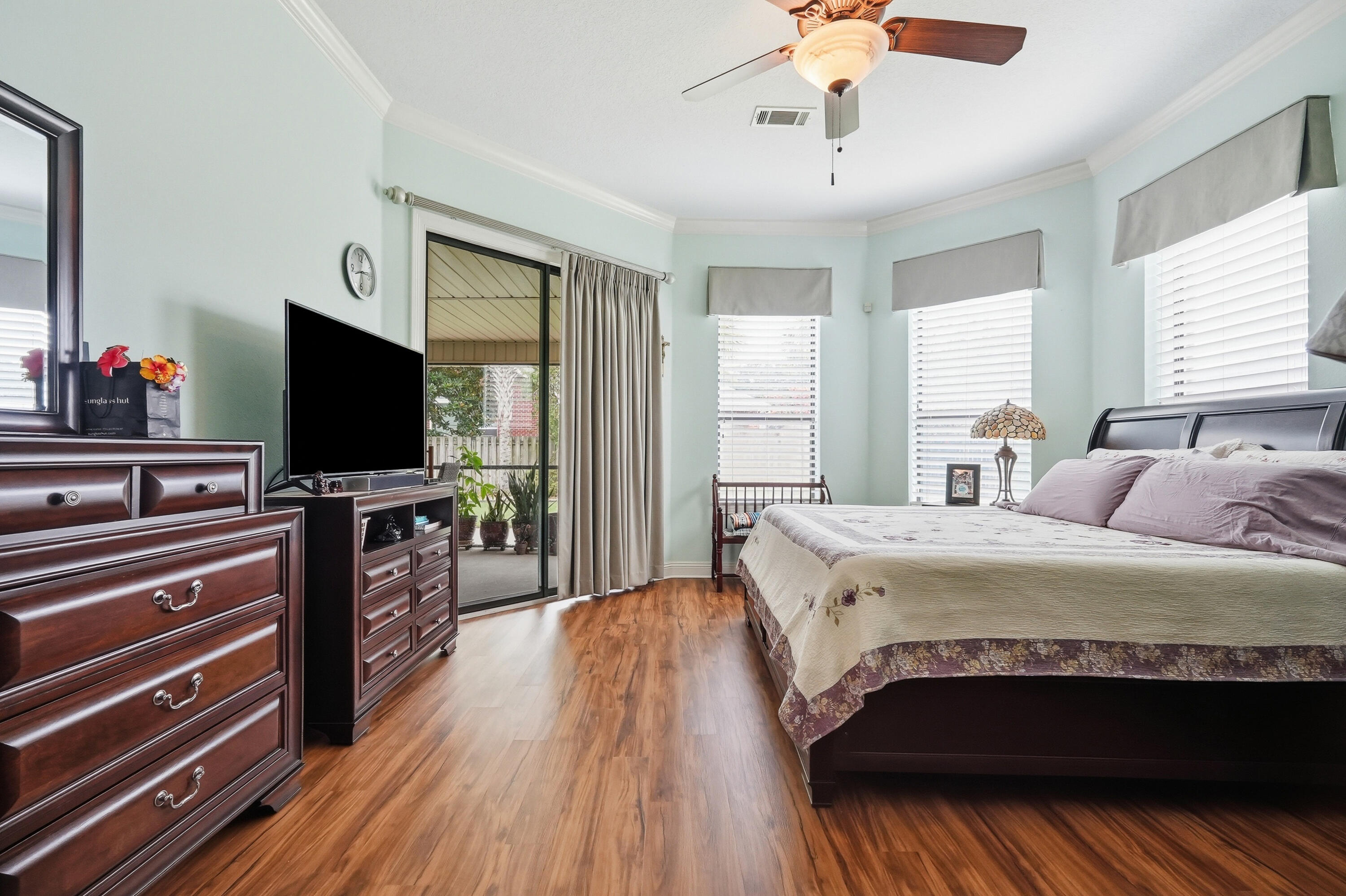 2005 Tampa Boulevard Navarre FL 32566