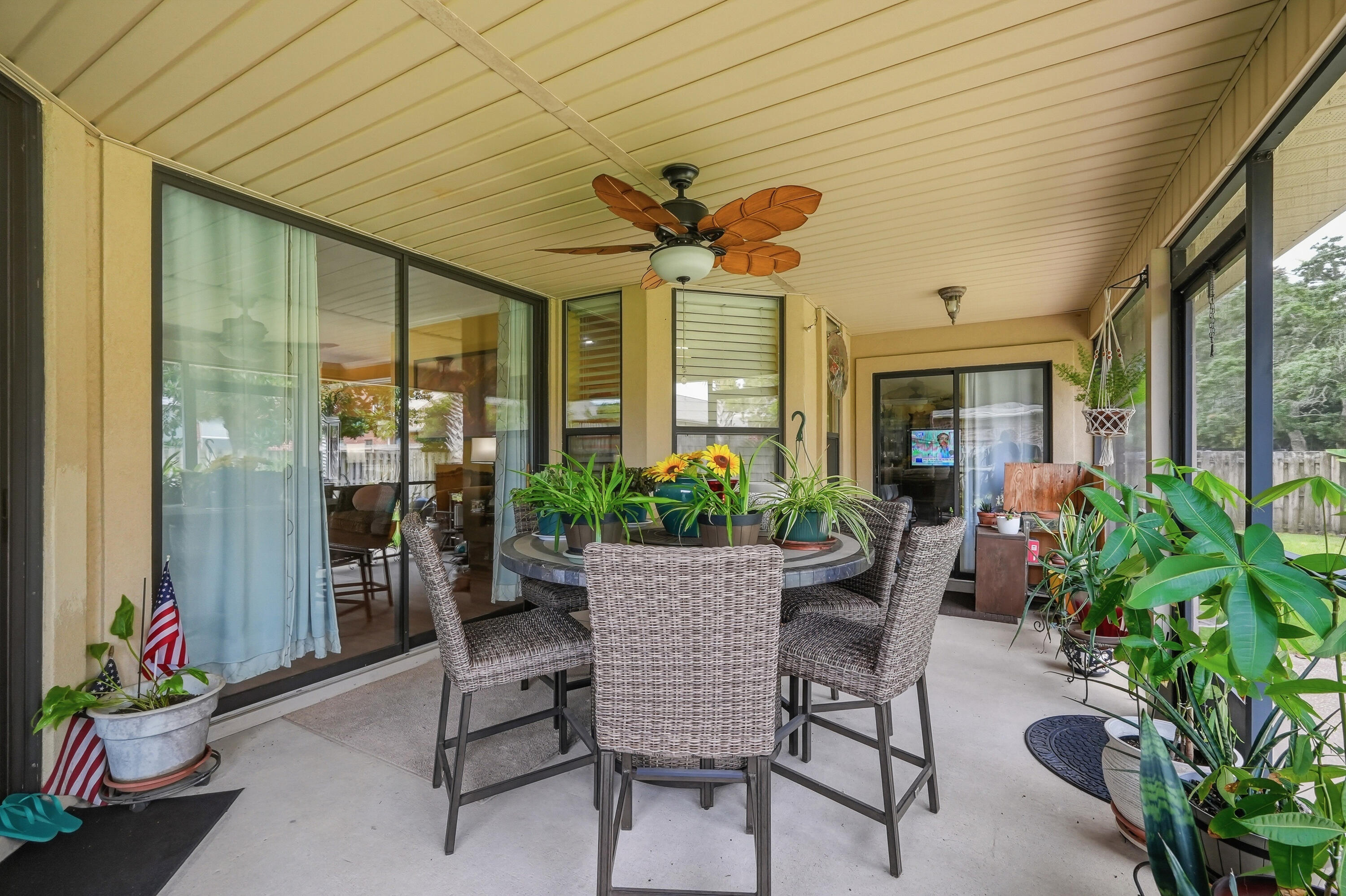 2005 Tampa Boulevard Navarre FL 32566