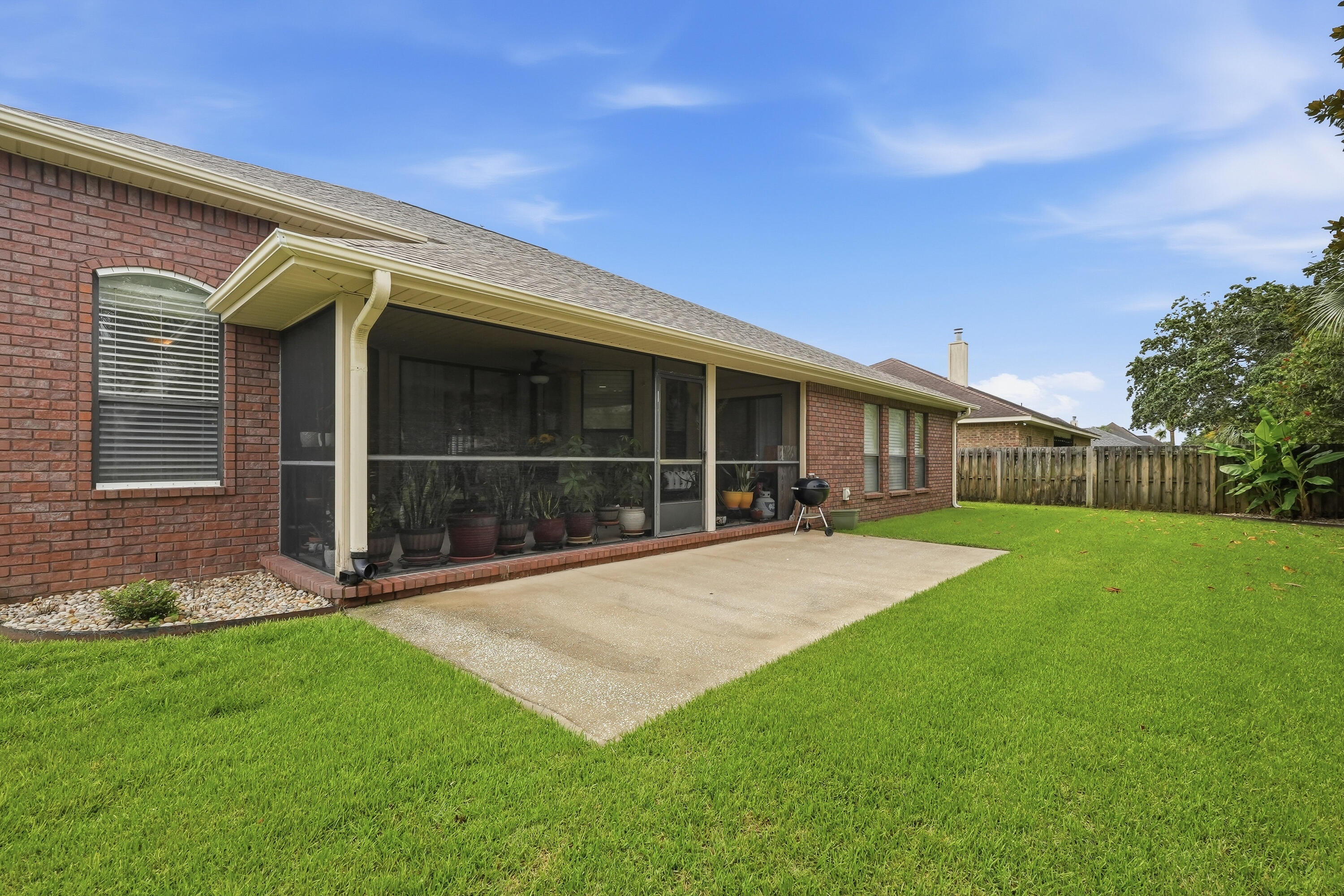2005 Tampa Boulevard Navarre FL 32566